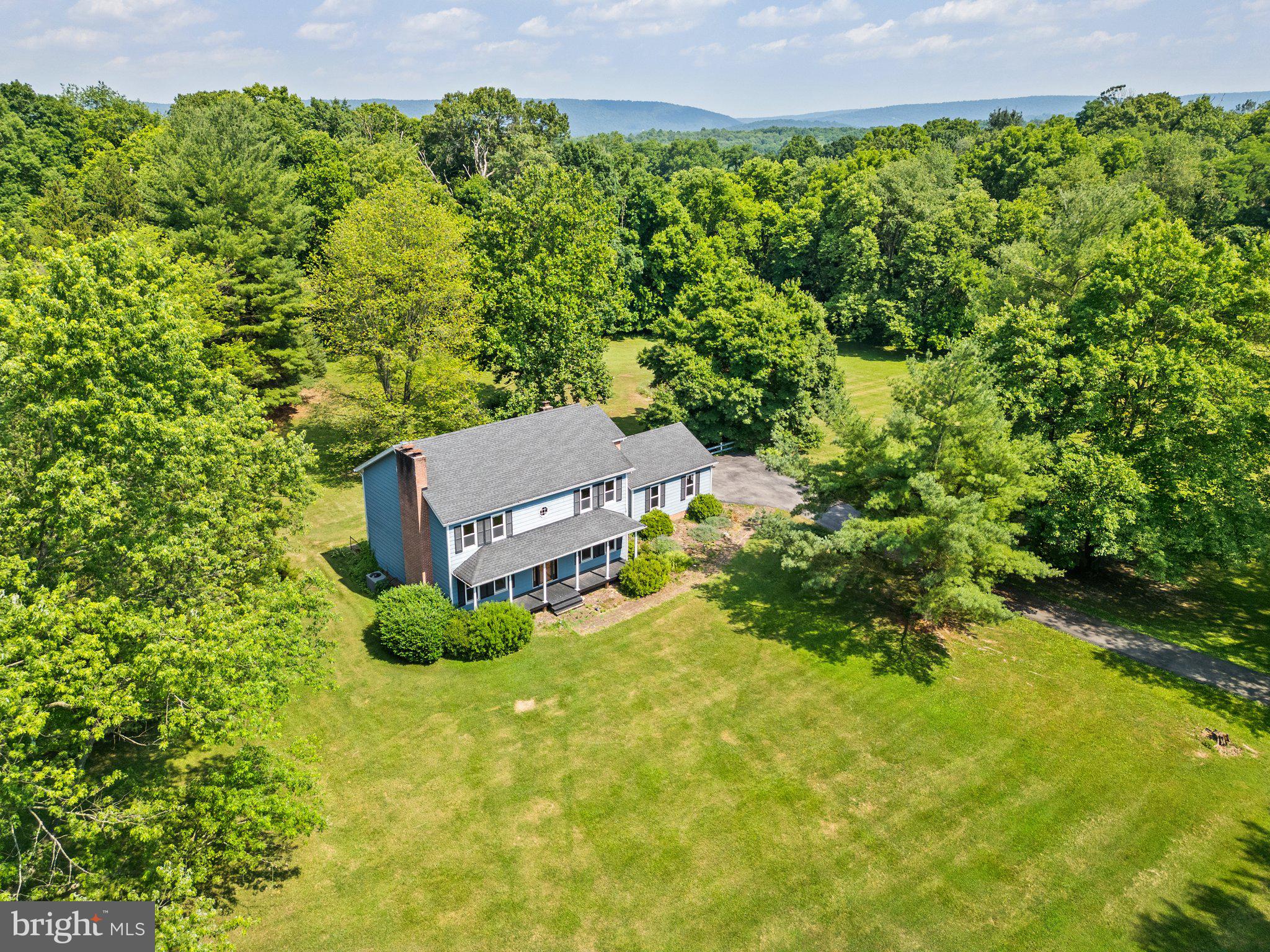 OAK TREE EAST - Residential