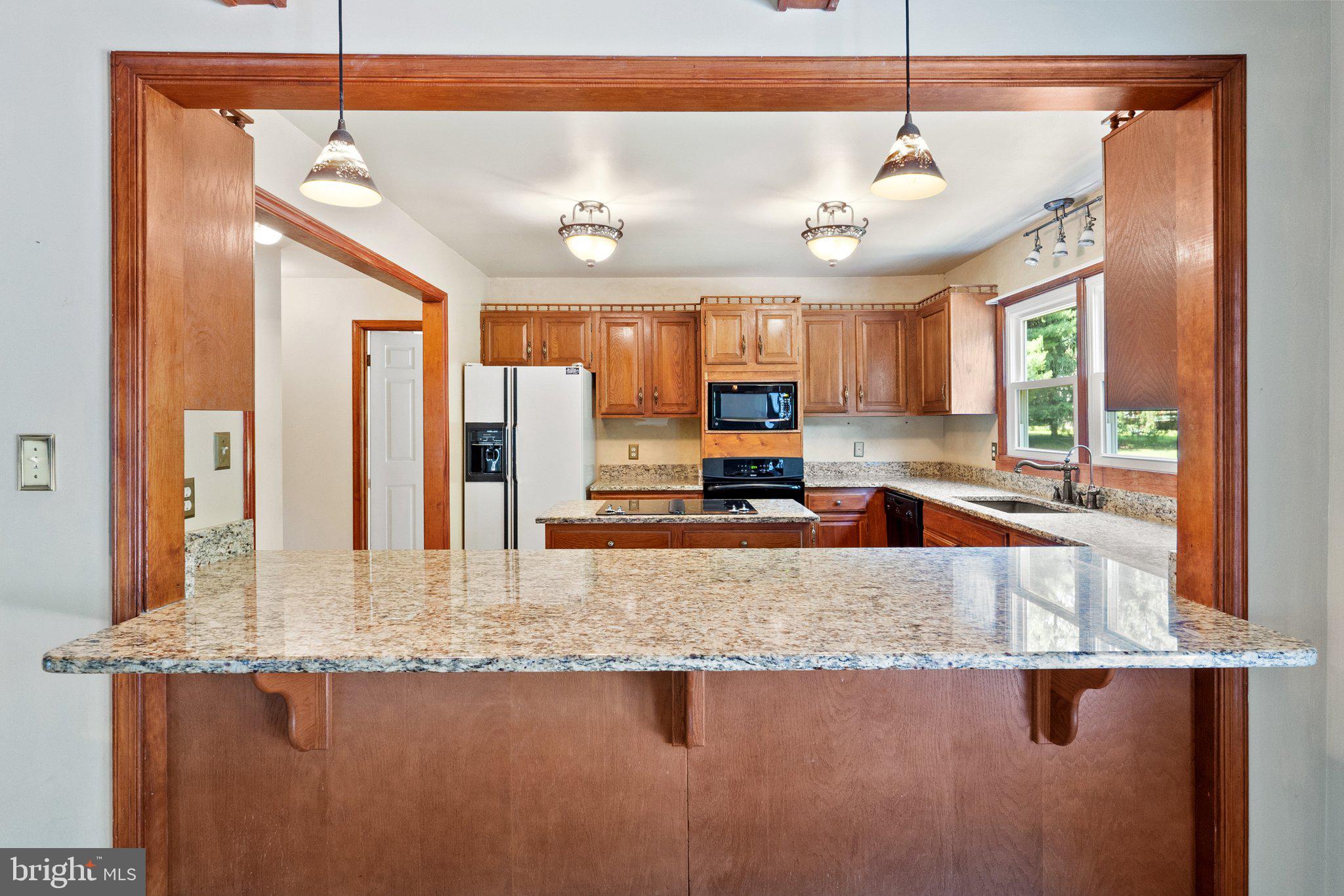 OAK TREE EAST - Residential