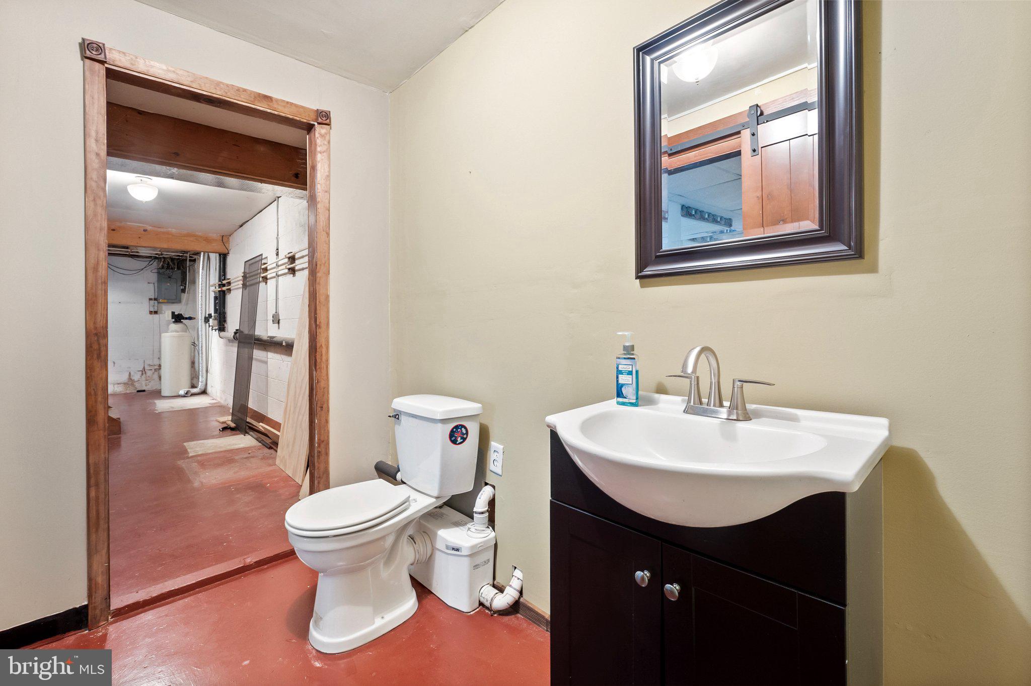 OAK TREE EAST - Residential