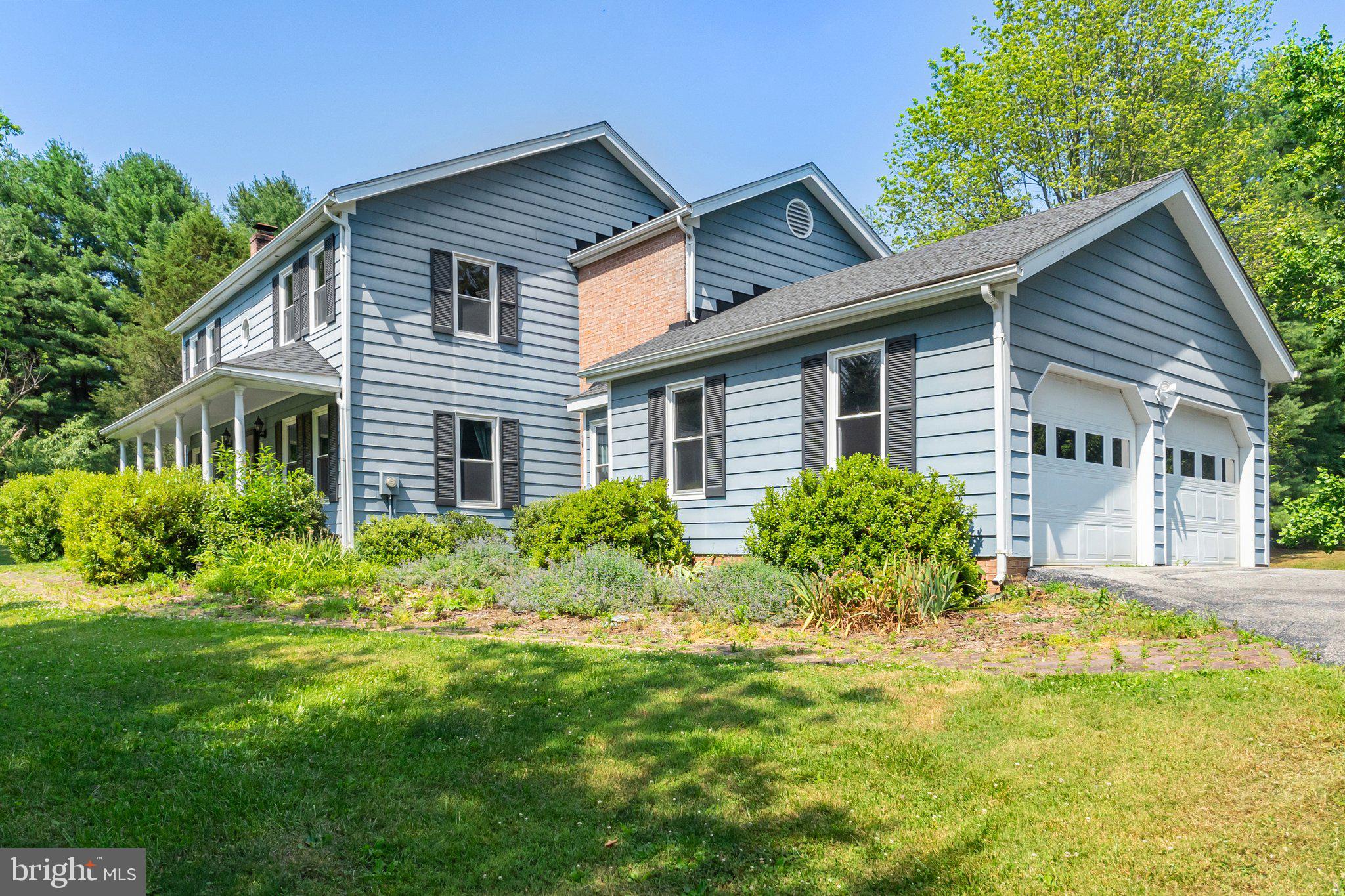 OAK TREE EAST - Residential