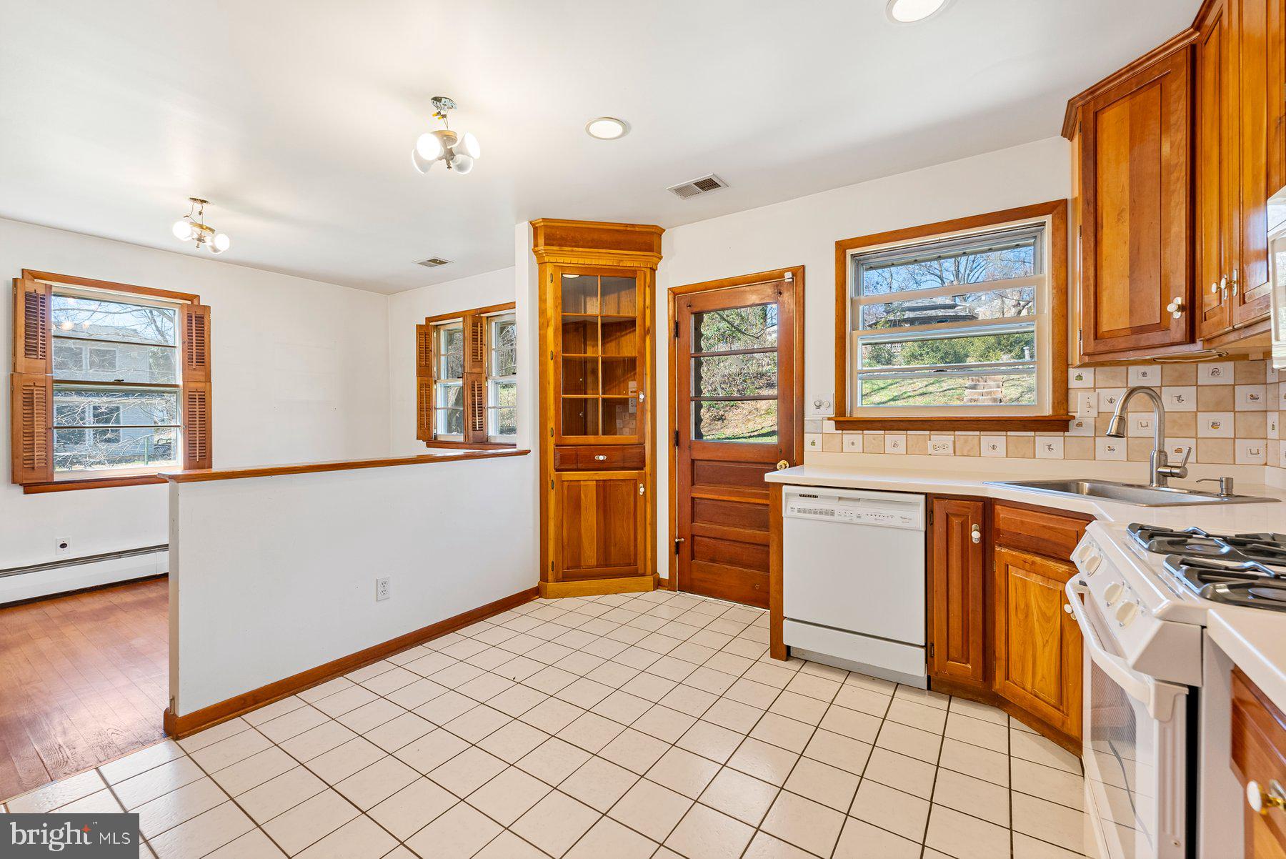 CATONSVILLE - Residential