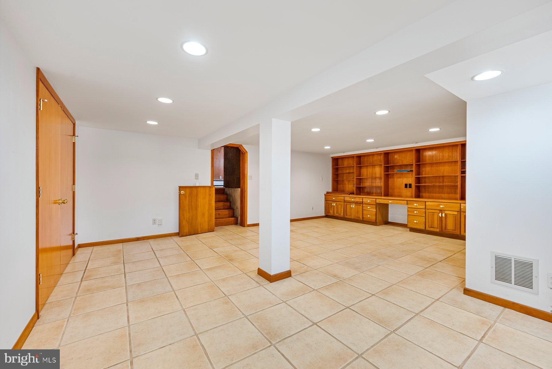 CATONSVILLE - Residential