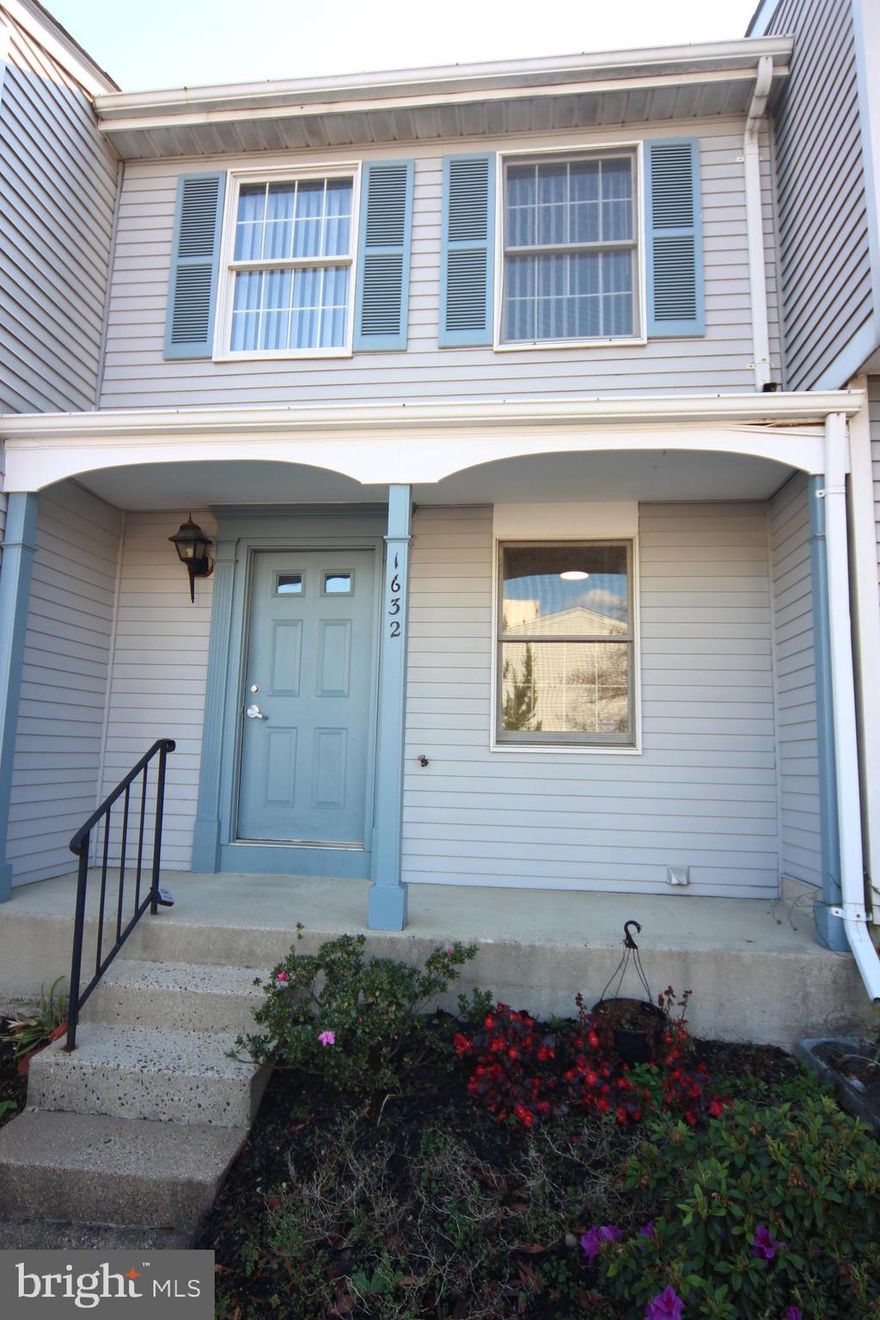 -NOTE-Photos are from before  current tenants moved in<br>-APPROX 1 MILE TO PENTAGON<BR>-LOWEST PRICE 3BR/3 LEVEL WITHIN 5 MILES OF PENTAGON<BR>-Granite countertop in Kitchen w/pass-thru to LR/DR w/Hardwood style Laminate floors<BR>-Black Appliances w/Smooth Top Stove & Built-in Microwave<BR>-2Bedrooms upstairs  w/Full Bath<br>-Laminate Flooring Hall & Primary Bedroom, New Carpet 2022 in 2nd Bedroom & Stairs<br>-Lower Level set up as a 3rd Bedroom or Rec Room w/Fireplace, Laminate Flooring & Full Bath<br>-Washer & Dryer Lower Level<br>-Fenced Yard with Deck<br>-2 Parking Spaces (1 Assigned (#1632)/1 Parking Permit)<br>-Pentagon & Metrorail just 1 mile down Columbia Pike(WORK AT THE PENTAGON YOU CAN WALK/JOG TO WORK or take bus on Columbia Pike)<br>-Approx 1 mile to Pentagon City & National Landing & Amazon Offices<br>-Owner will consider small pet with $1000 pet deposit and $50/month pet rent<br>-Tenant pays electric (Dominion Energy) and Water/Sewer/Solid Waste (Arlington County)<br>-Application fee $40/adult<br>-NO SMOKING IN THE HOME, ON THE FRONT PORCH OR REAR DECK<BR>-One Landlord is a former Realtor<BR>-GOOD CREDIT A MUST<BR>-Desired income $115K but may be offset by BAH for military-No more than 2 incomes to qualify and we count the 2 lowest incomes only<br>-MINIMUM 24 MONTH LEASE BUT LONGER LEASE IS WELCOME