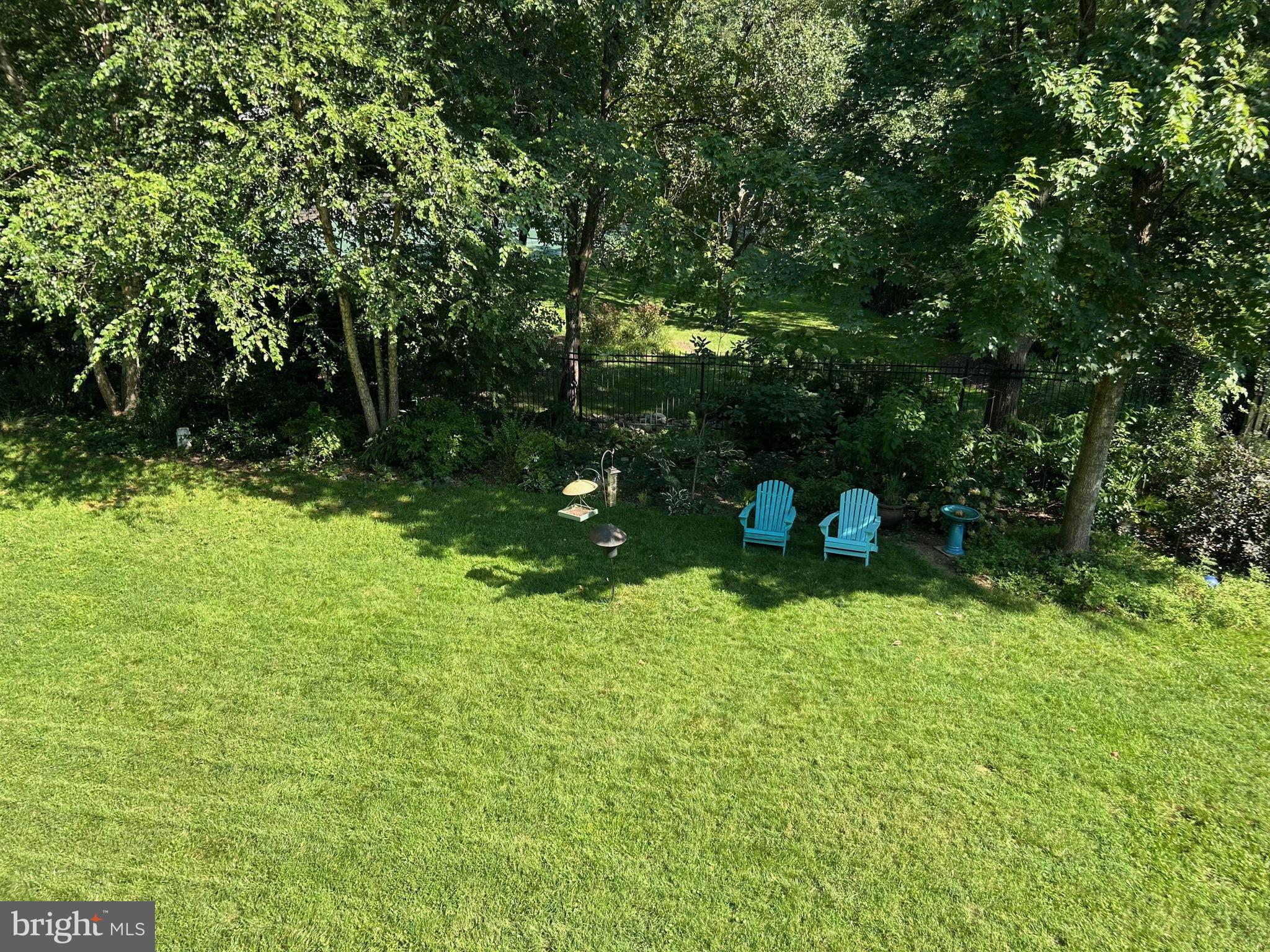 POTOMAC VILLAGE - Residential