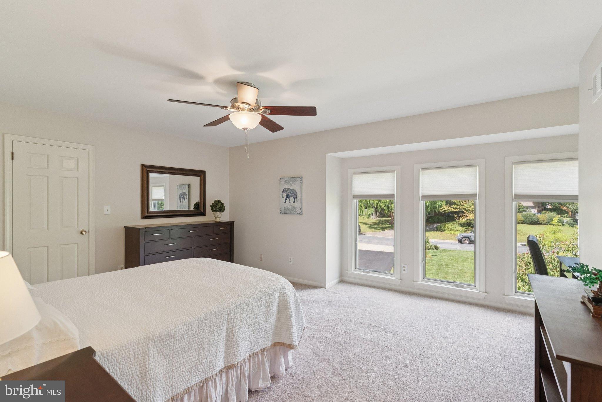 POTOMAC VILLAGE - Residential