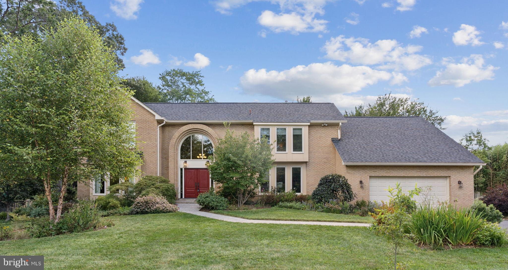 POTOMAC VILLAGE - Residential