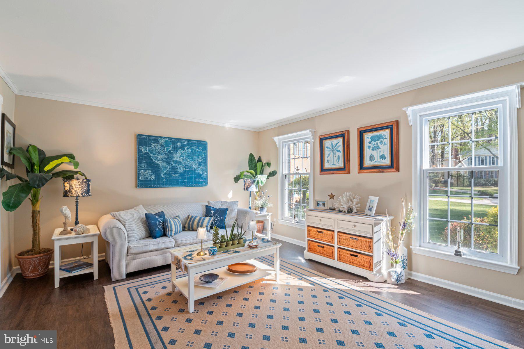 BEL PRE WOODS - Residential