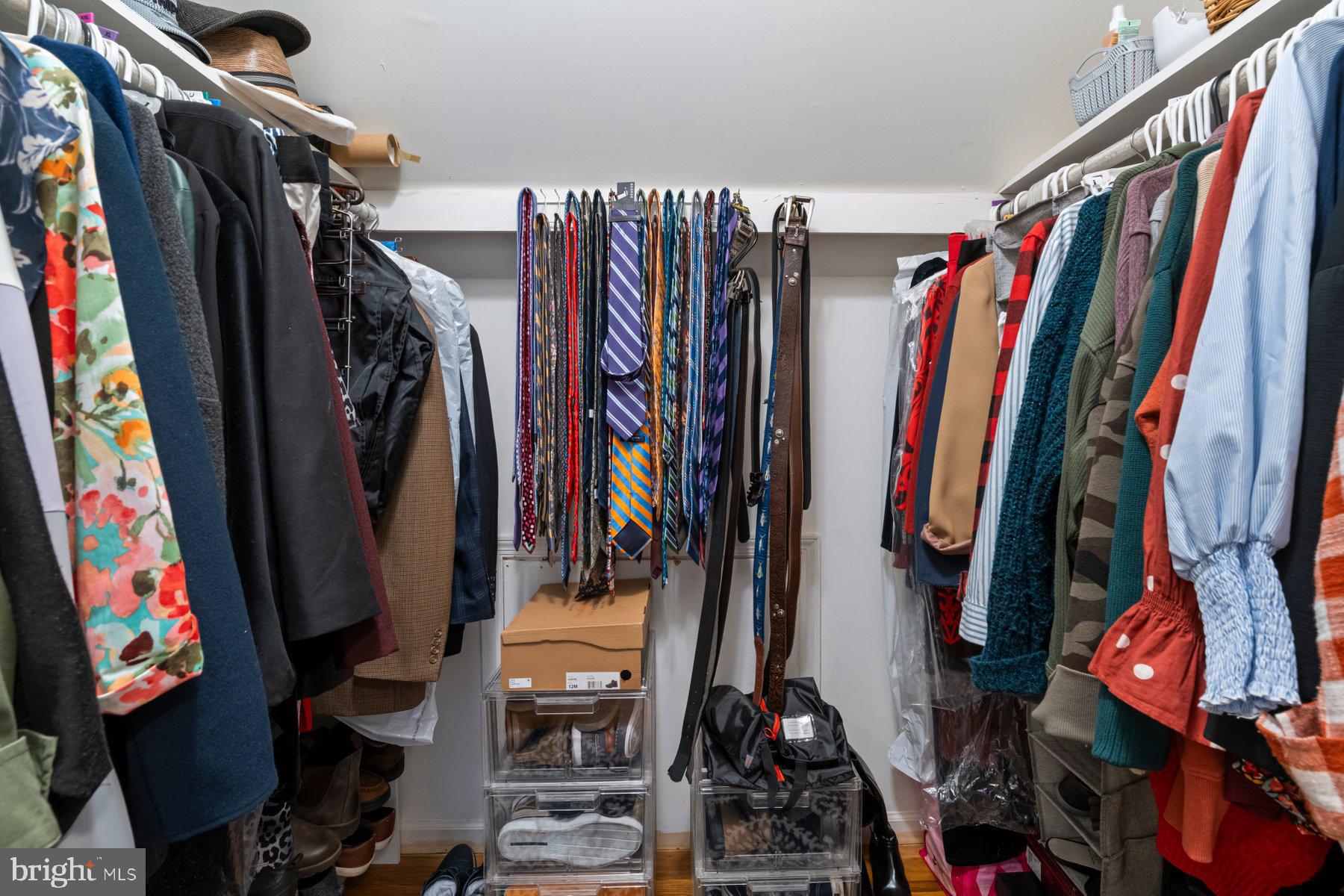 BEL PRE WOODS - Residential