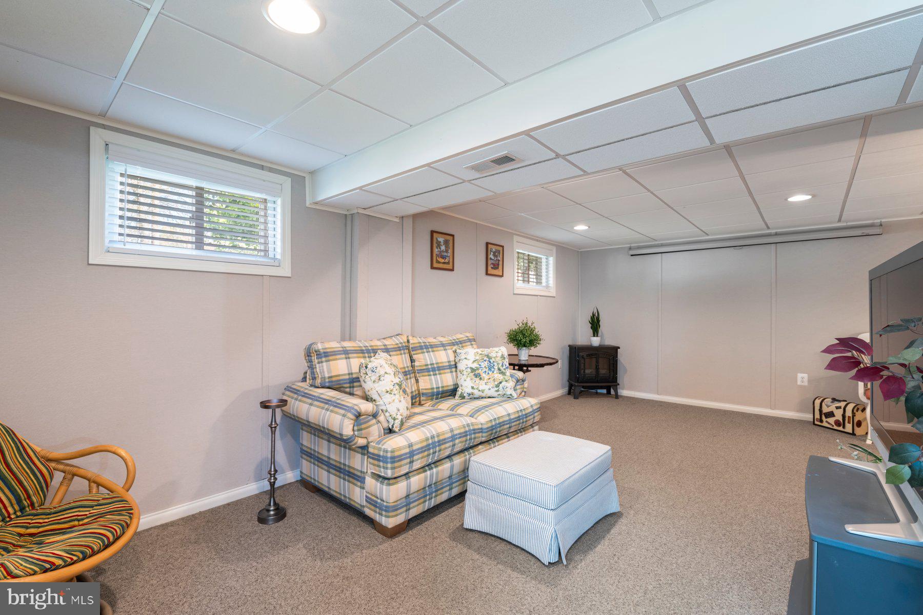 BEL PRE WOODS - Residential