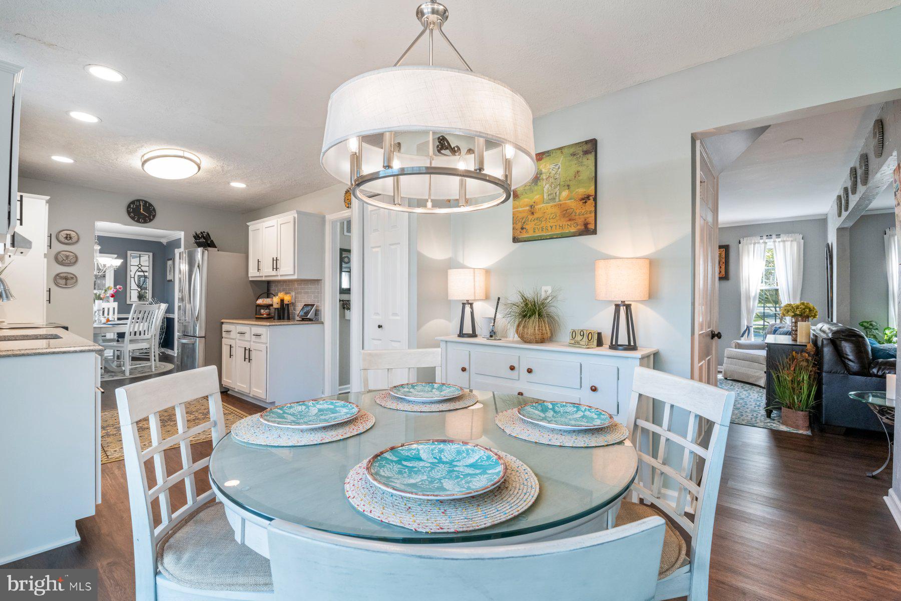 BEL PRE WOODS - Residential