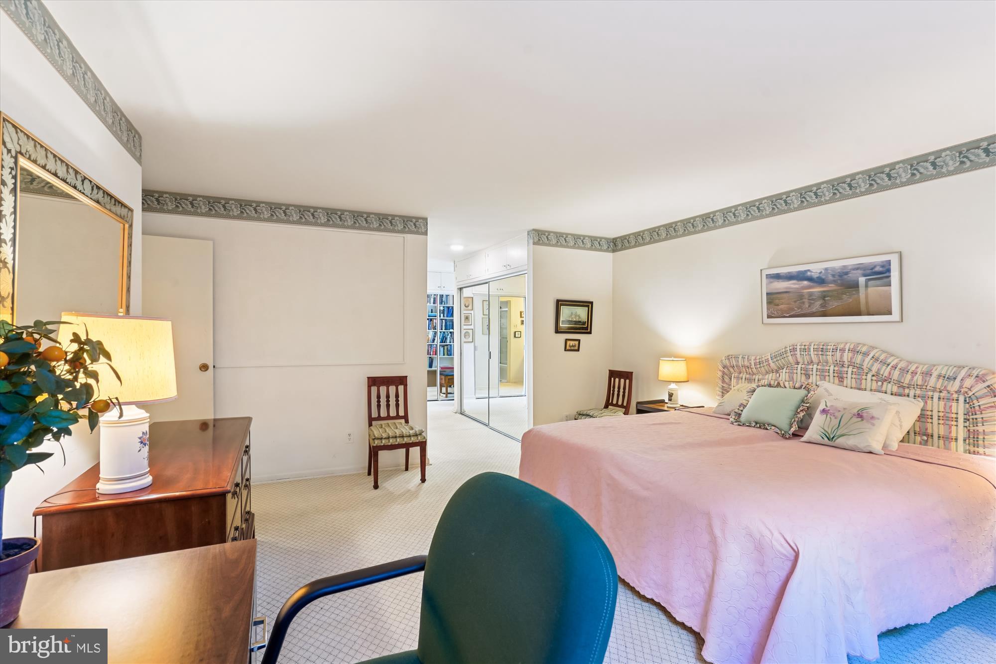 SUMNER VILLAGE - Residential