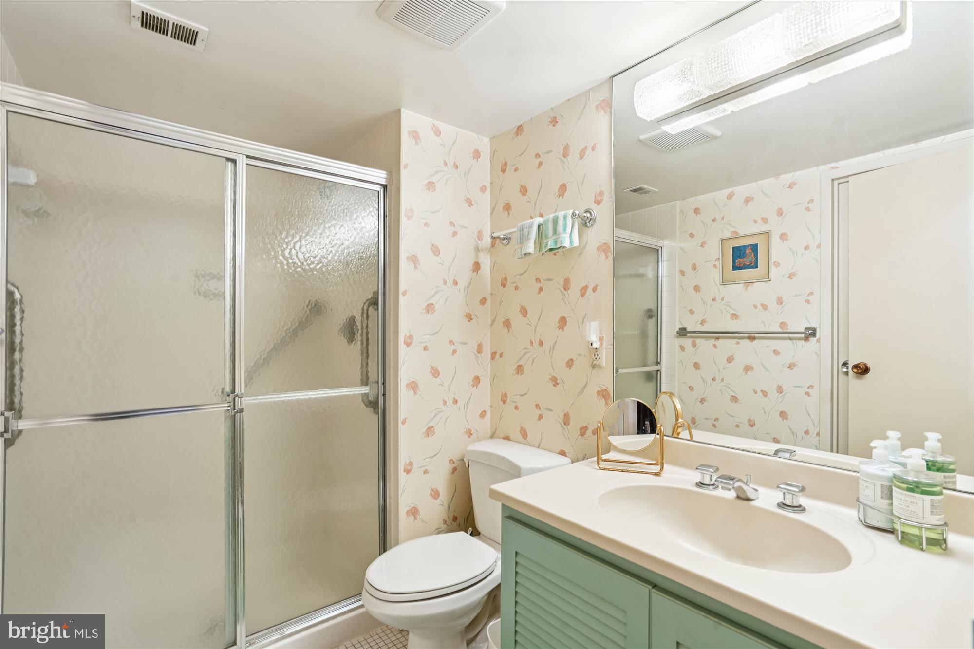 SUMNER VILLAGE - Residential