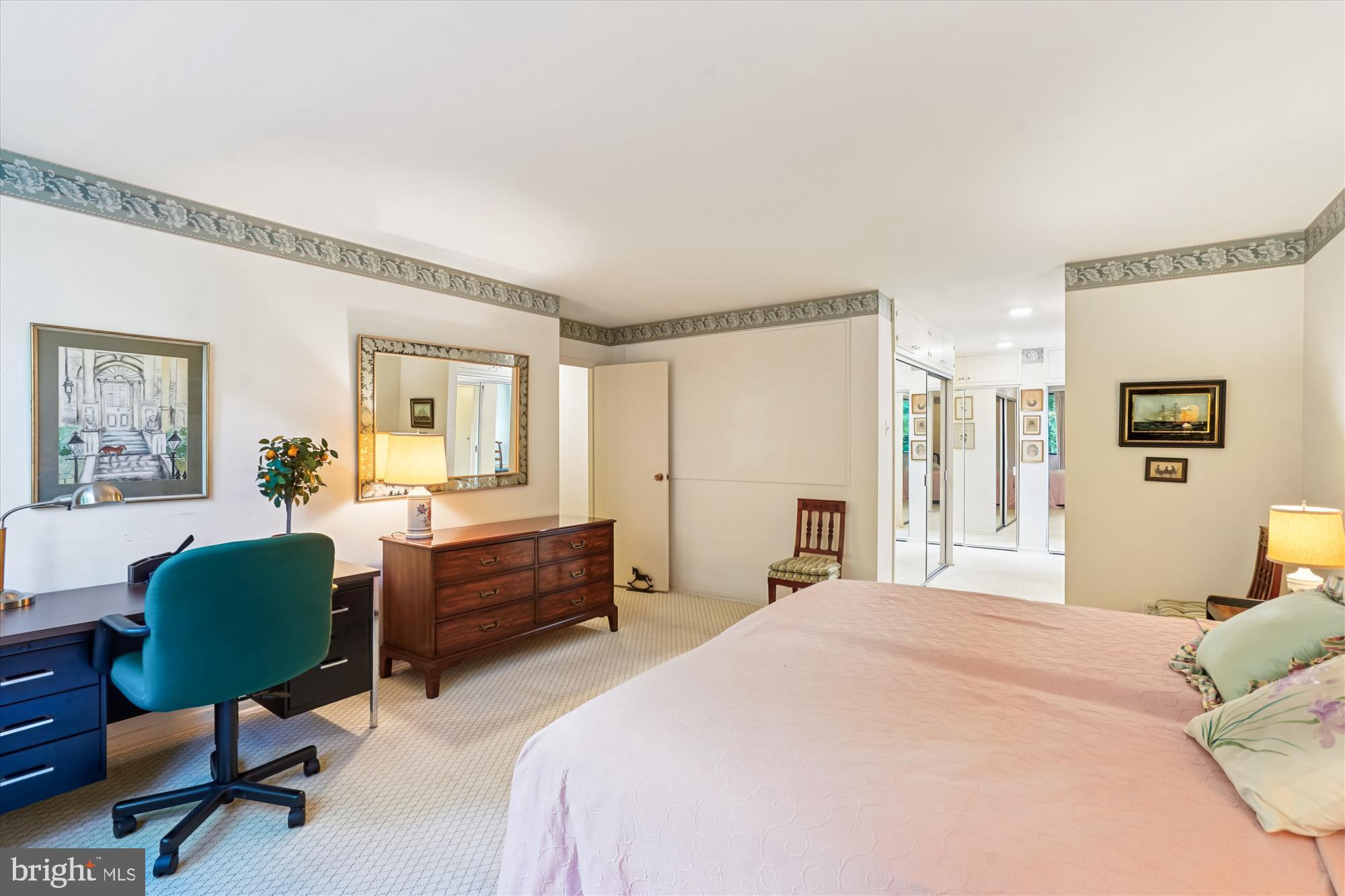 SUMNER VILLAGE - Residential