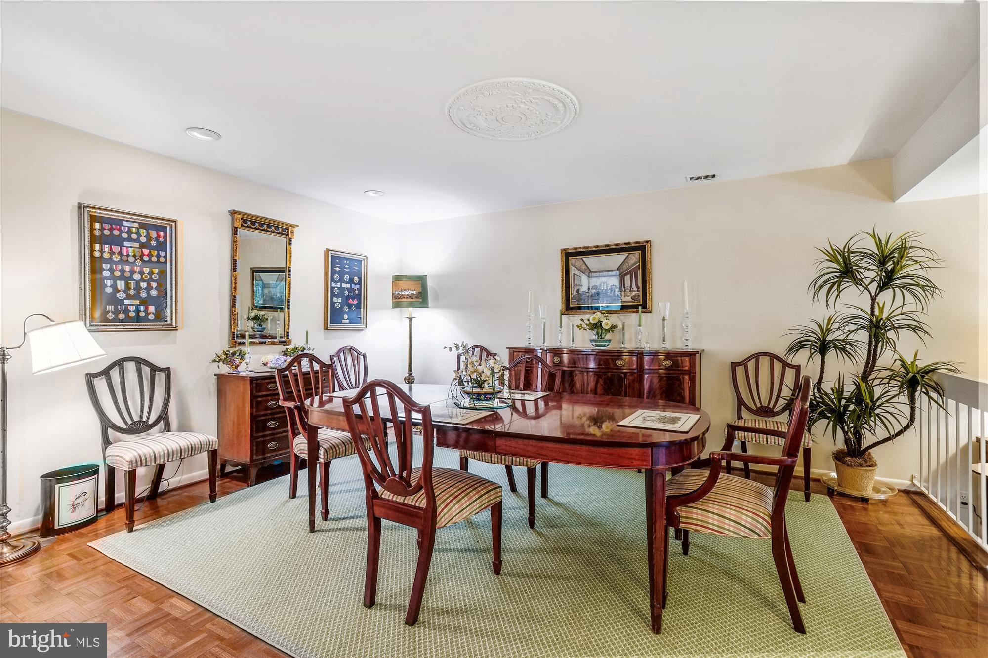 SUMNER VILLAGE - Residential