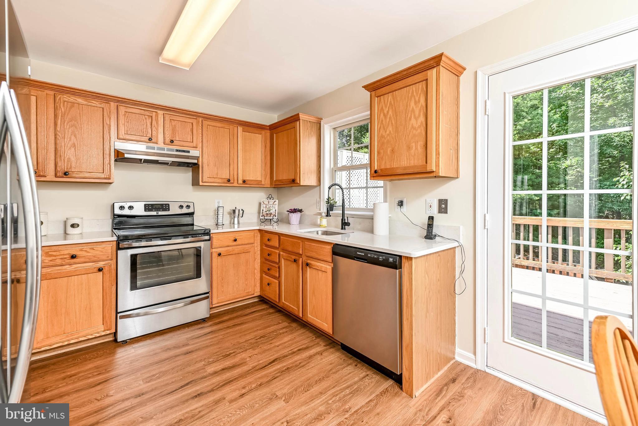 TALL OAKS - Residential