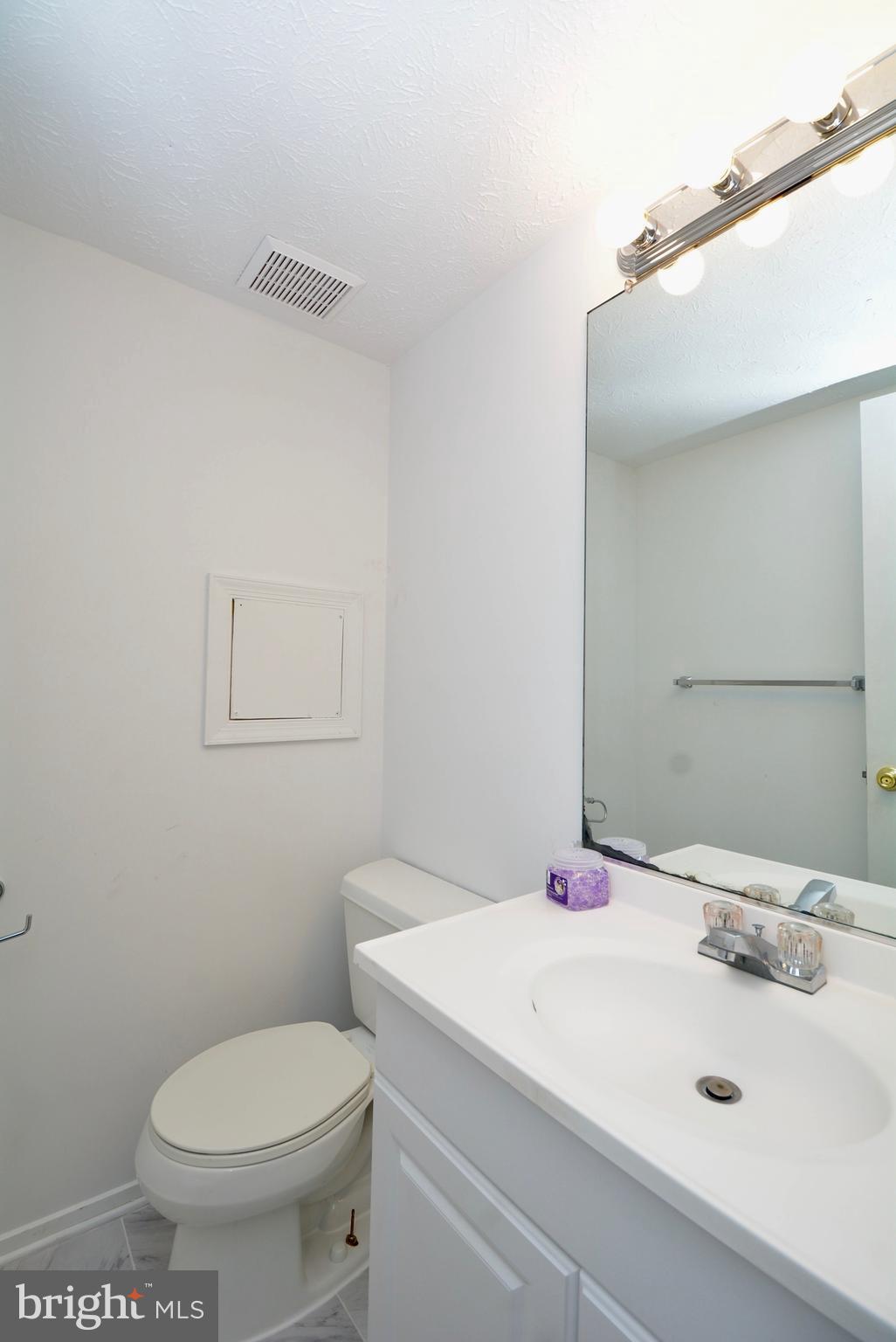 MONTCLAIR - Residential