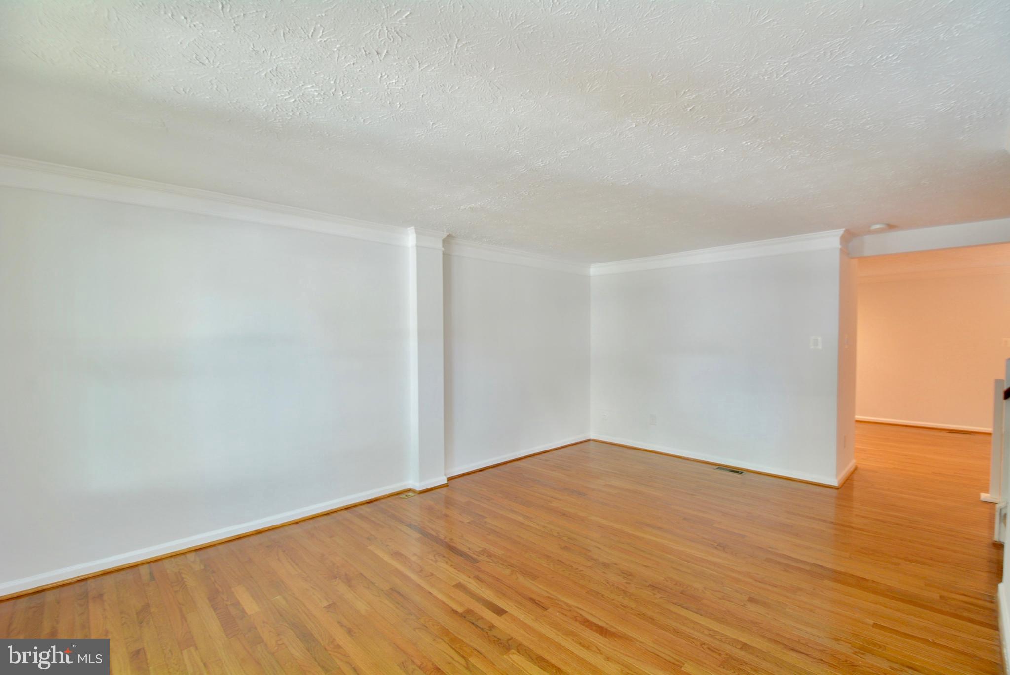 MONTCLAIR - Residential