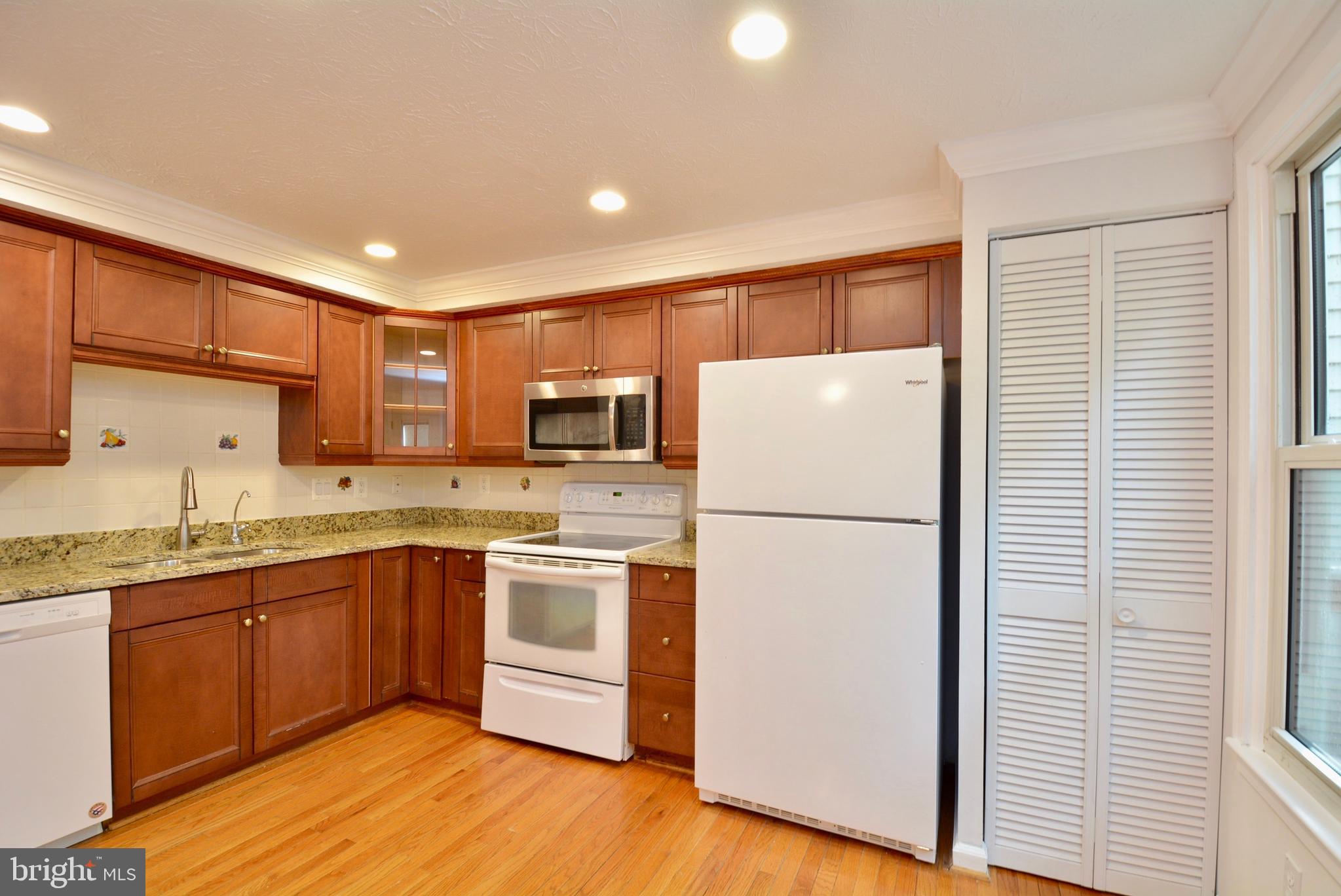 MONTCLAIR - Residential