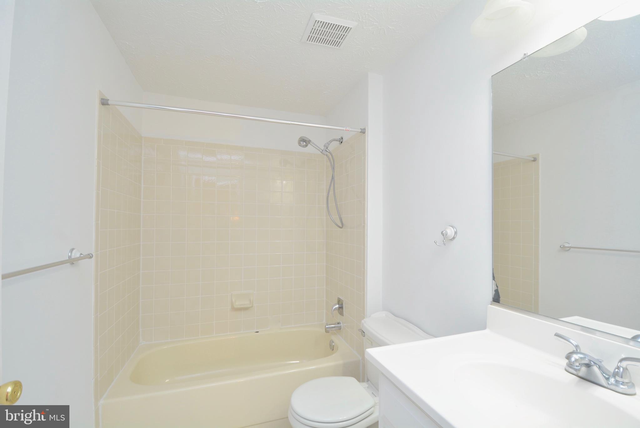 MONTCLAIR - Residential