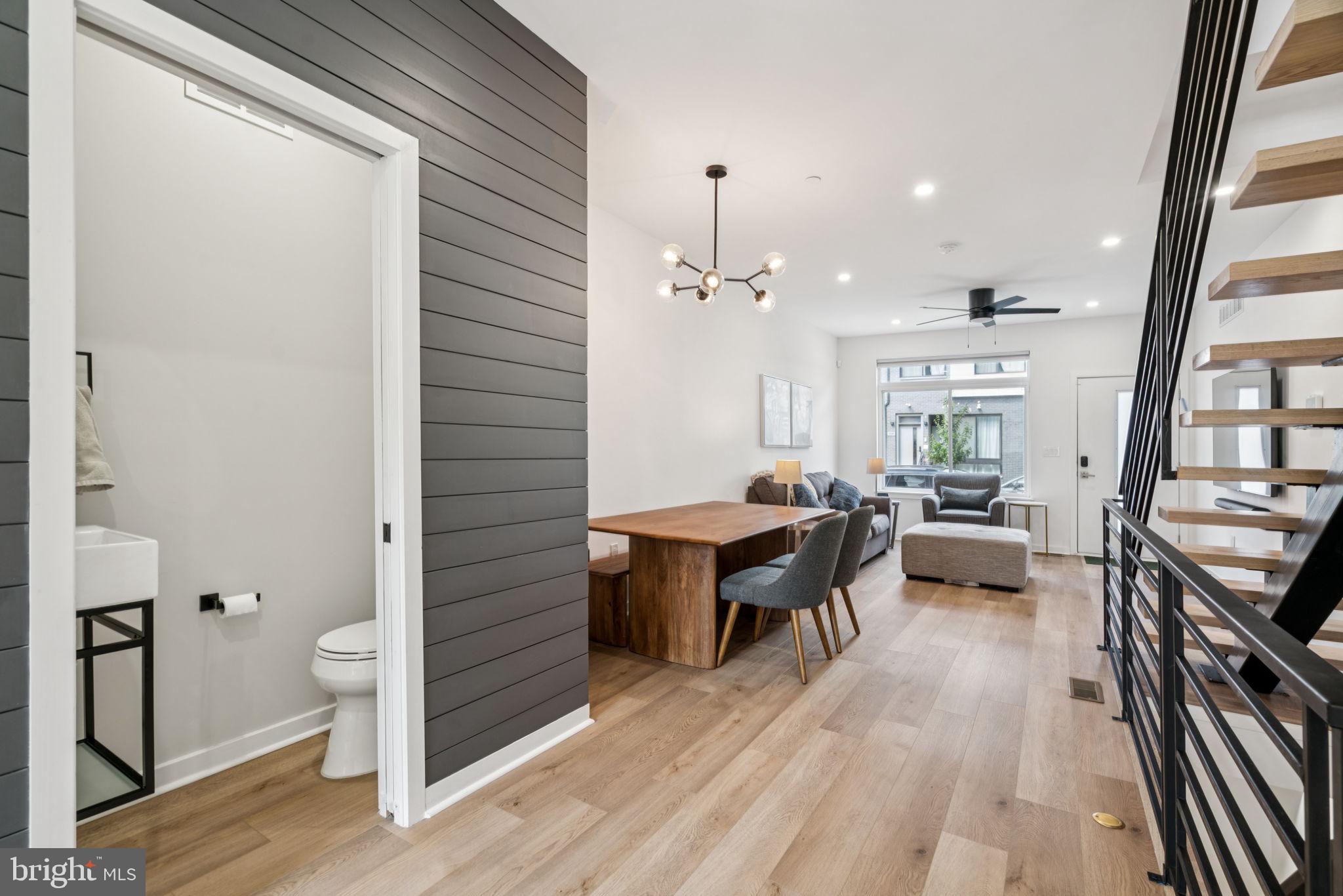 OLDE KENSINGTON - Residential