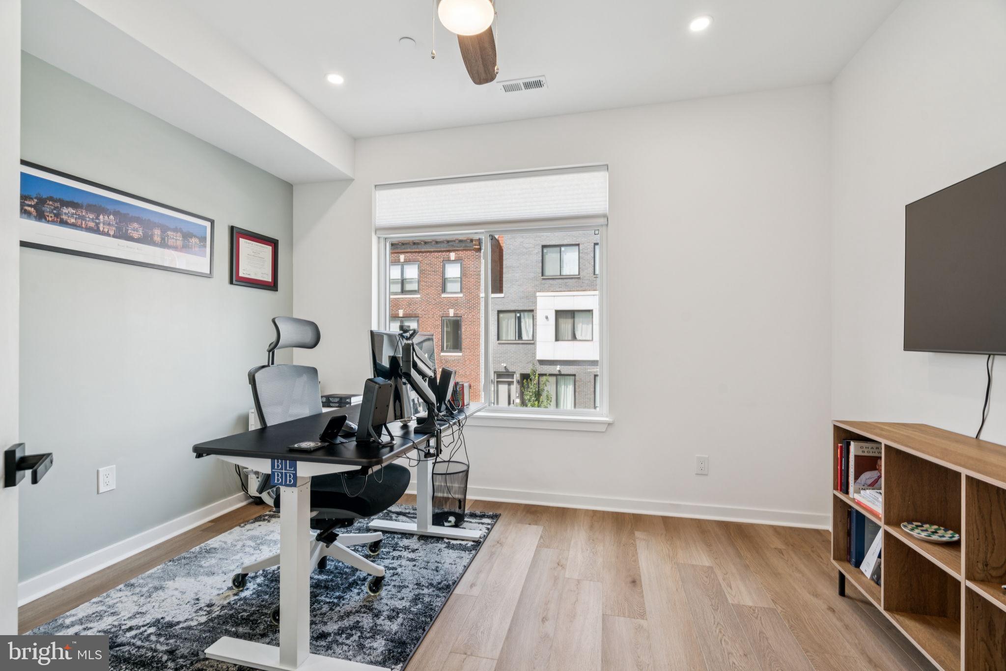 OLDE KENSINGTON - Residential