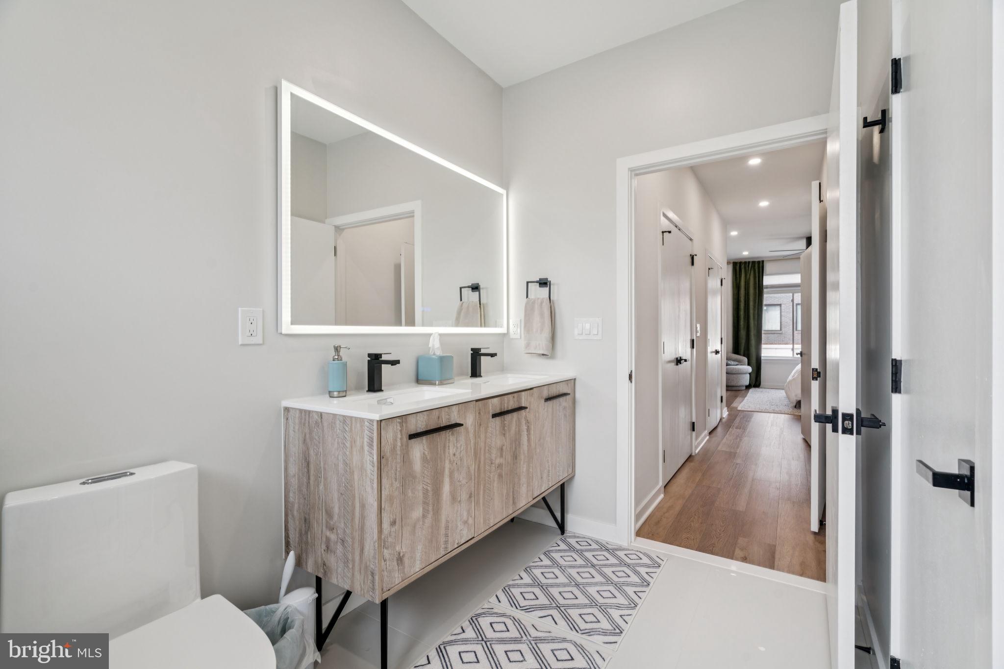 OLDE KENSINGTON - Residential