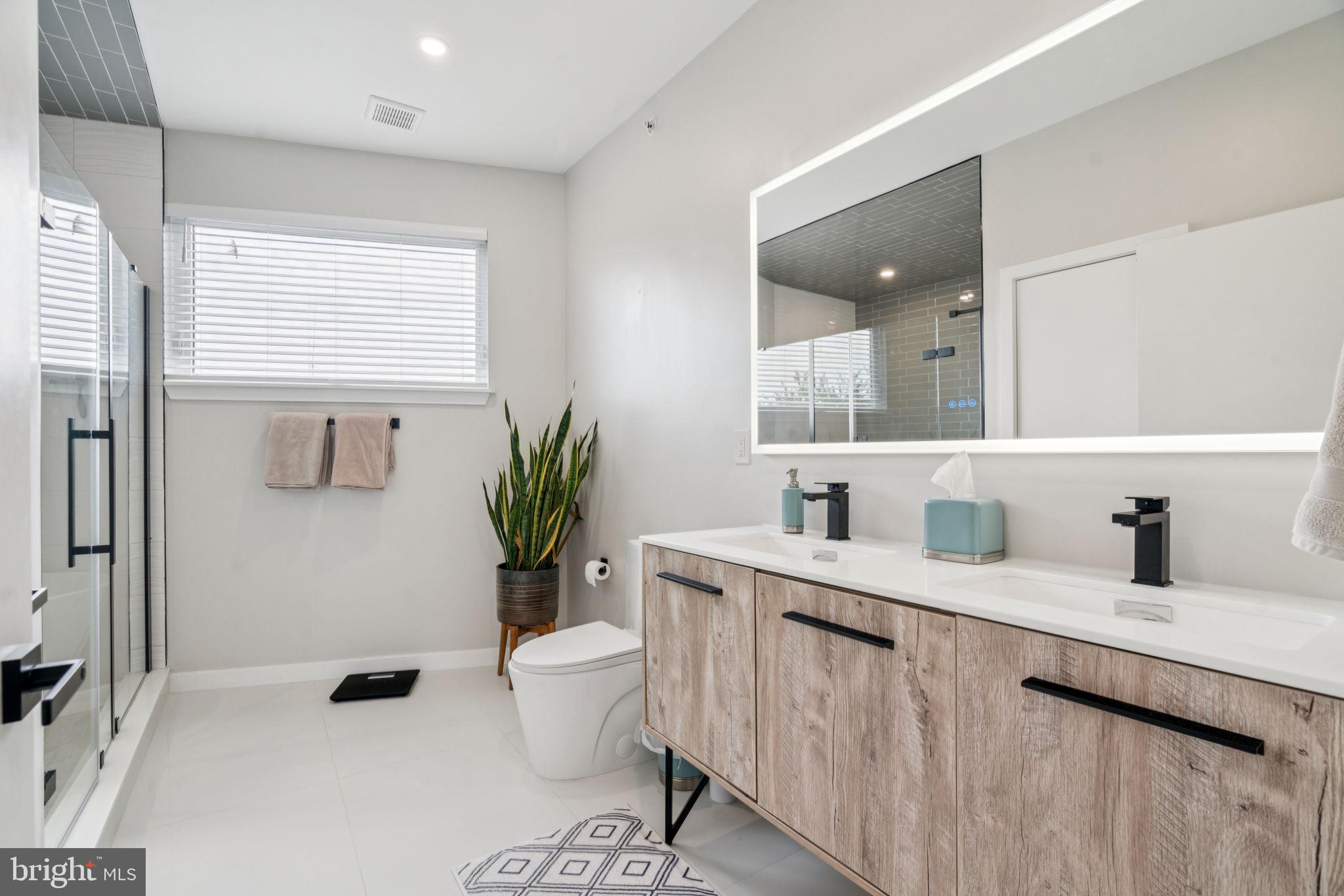 OLDE KENSINGTON - Residential