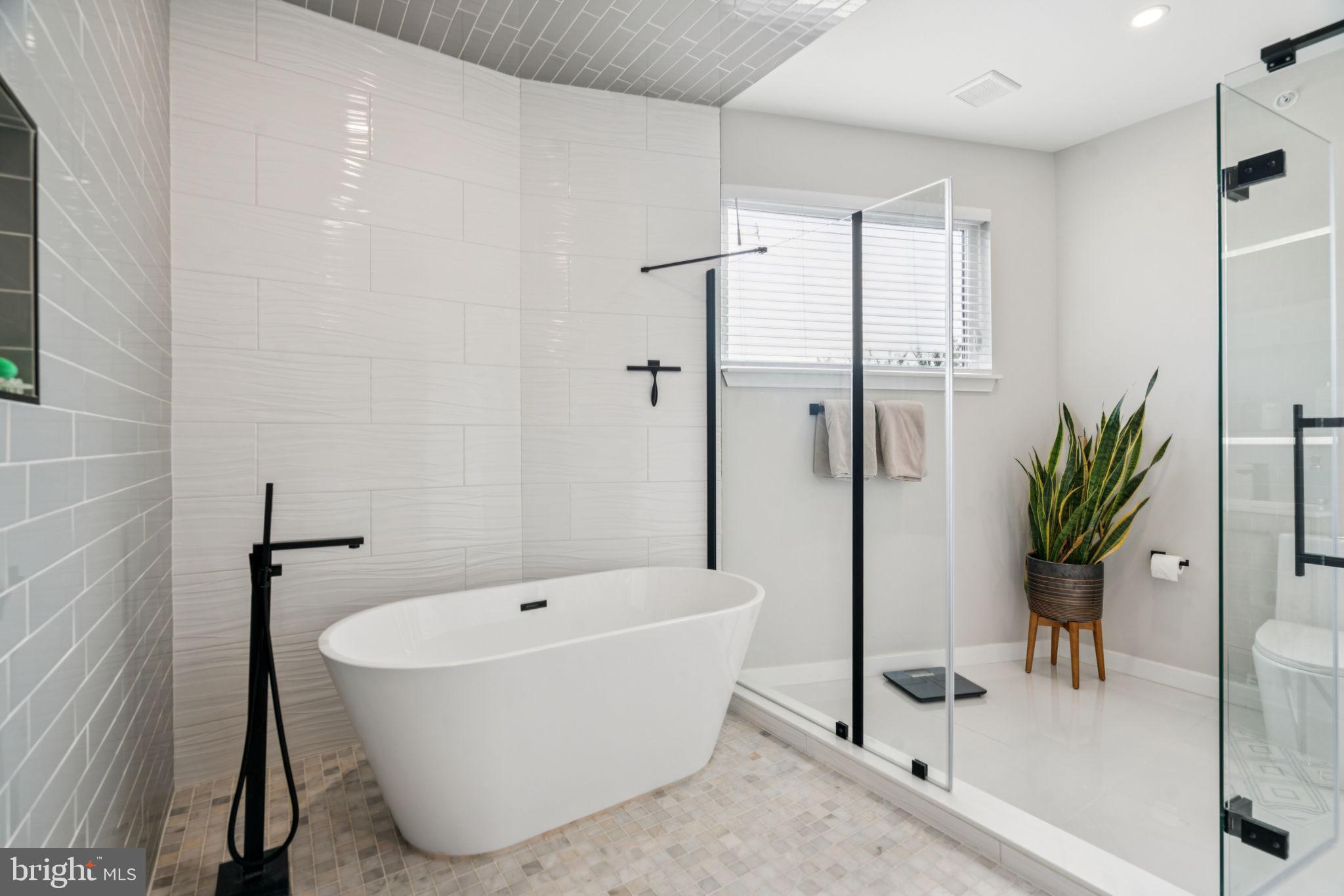 OLDE KENSINGTON - Residential