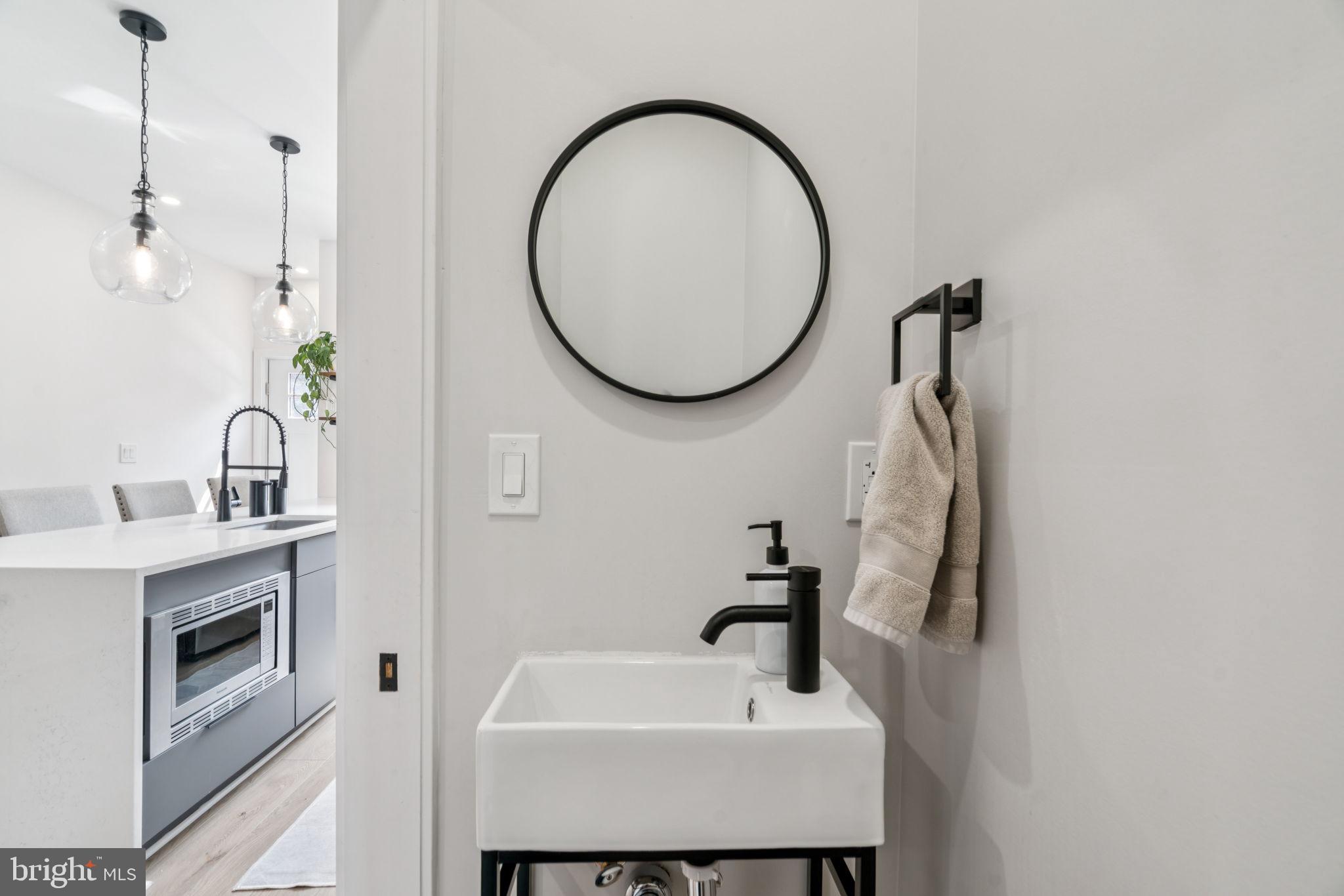 OLDE KENSINGTON - Residential