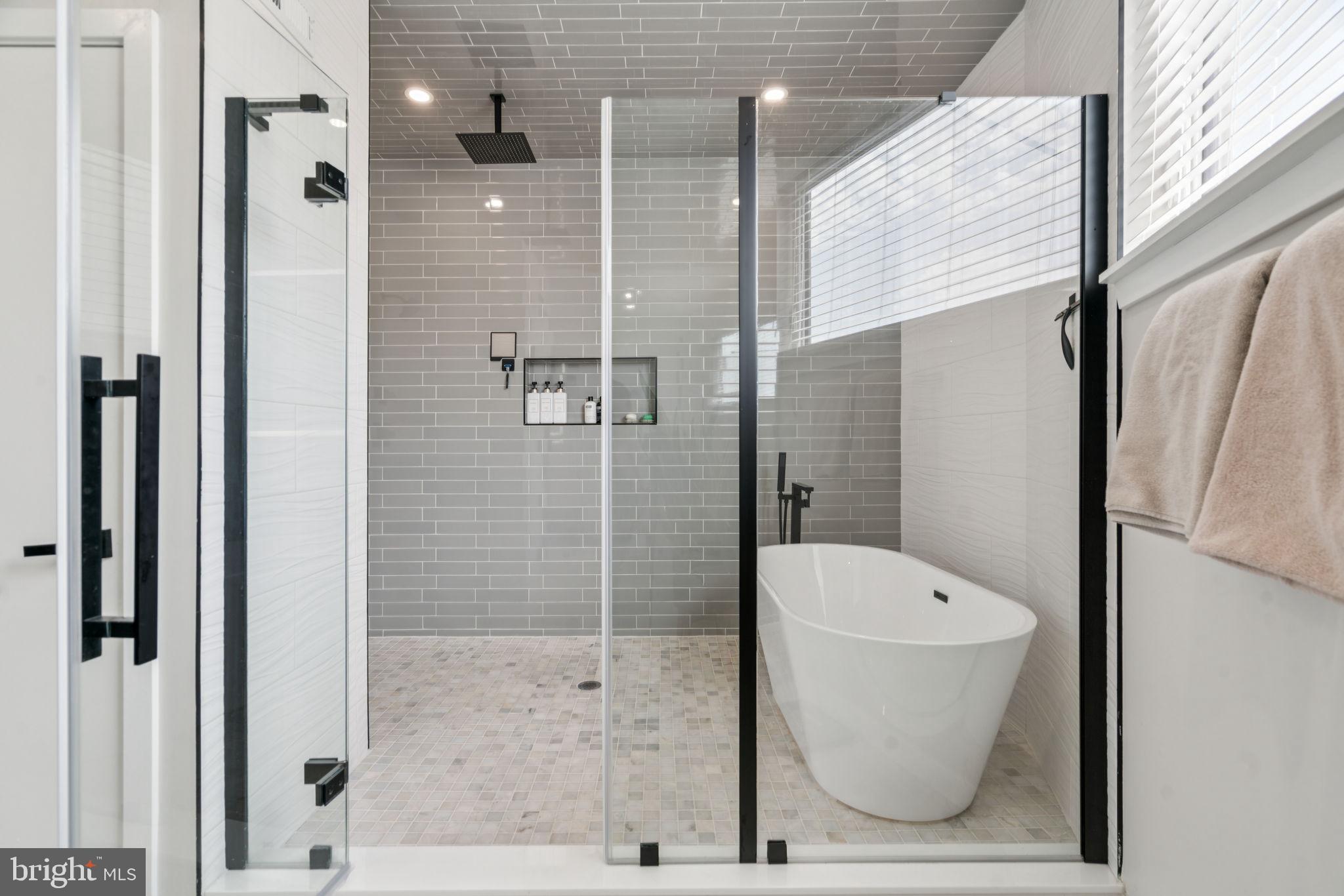 OLDE KENSINGTON - Residential