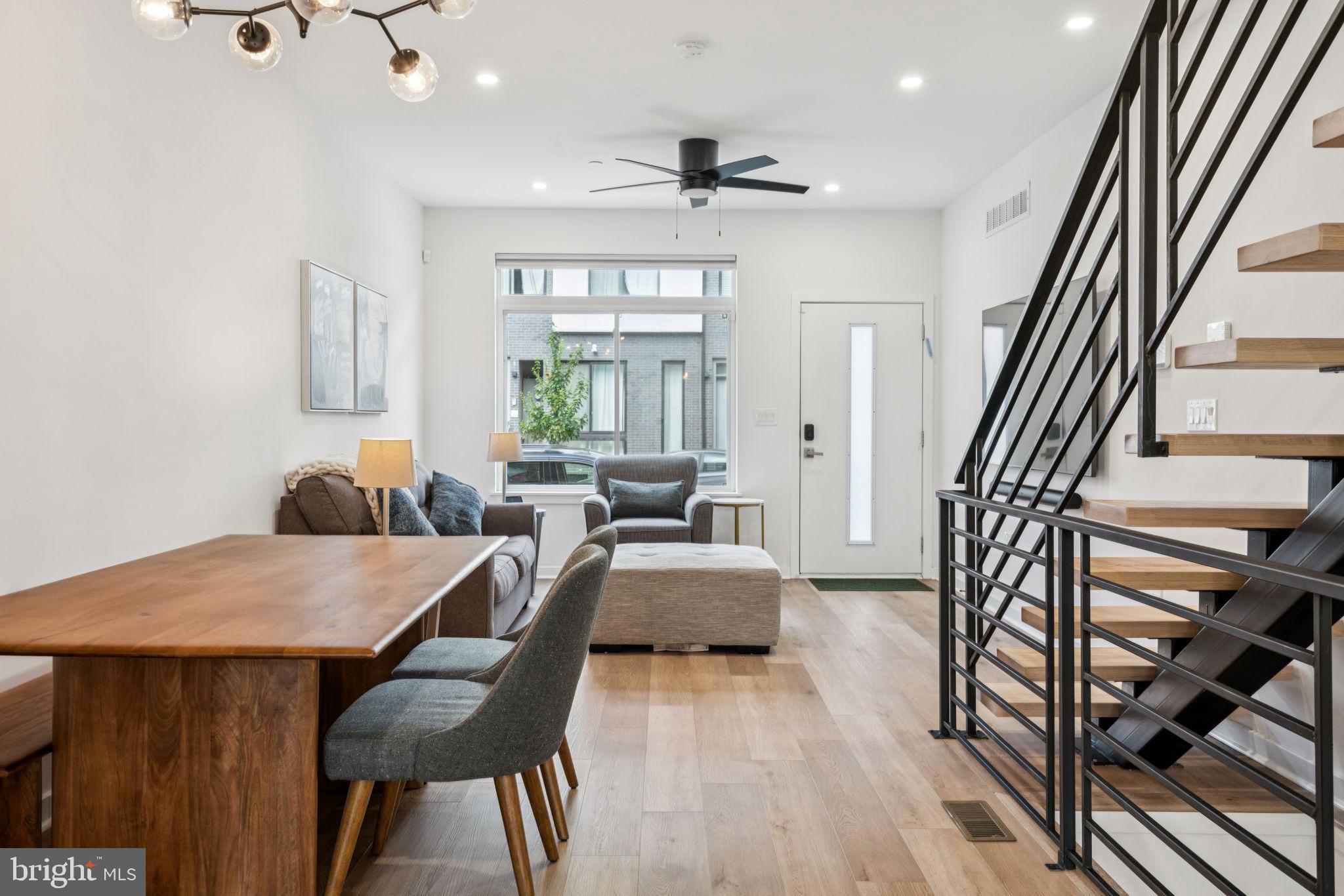 OLDE KENSINGTON - Residential