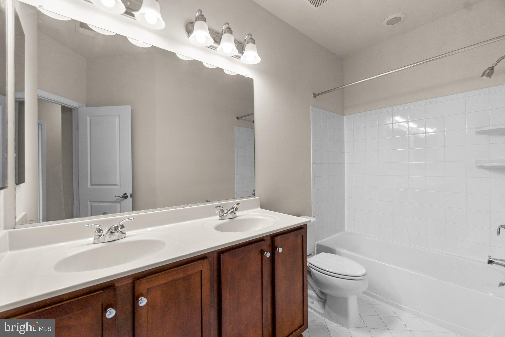 SHIPLEYS GRANT - Residential