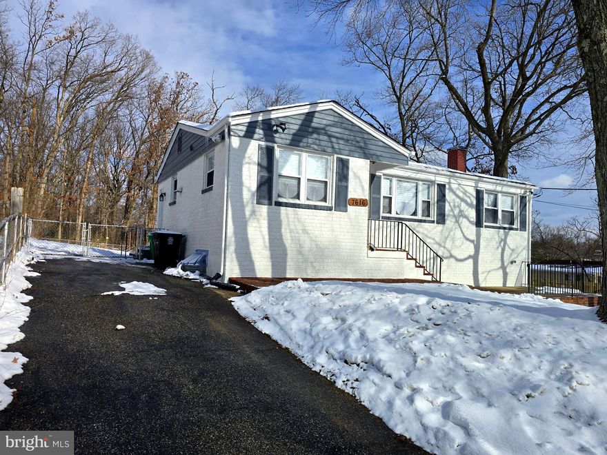 Welcome to this beautifully remodeled 5-bedroom, 2-bathroom home, offering a perfect blend of modern updates and timeless charm.

The upper level features 3 spacious bedrooms and 1 bathroom, while the lower level includes 2 additional bedrooms and 1 bathroom with its own independent entrance. Both bathrooms have been thoughtfully updated with ceramic tile flooring, adding style and durability.

The kitchen has been fully remodeled with brand-new stainless steel appliances and quartz countertops, delivering both modern aesthetics and convenience. Enjoy the warmth and elegance of new flooring throughout, giving the entire home a fresh, updated feel.

The basement also features a convenient kitchenette with cabinets and quartz countertops, making it an excellent option for possible rental income or a private guest suite.

Step outside to a big backyard, perfect for barbecues, gardening, or outdoor gatherings. The large driveway provides ample parking space, and the walkout basement offers easy access to the backyard, enhancing the home’s functionality.

Don’t miss the chance to make it yours—schedule your showing!