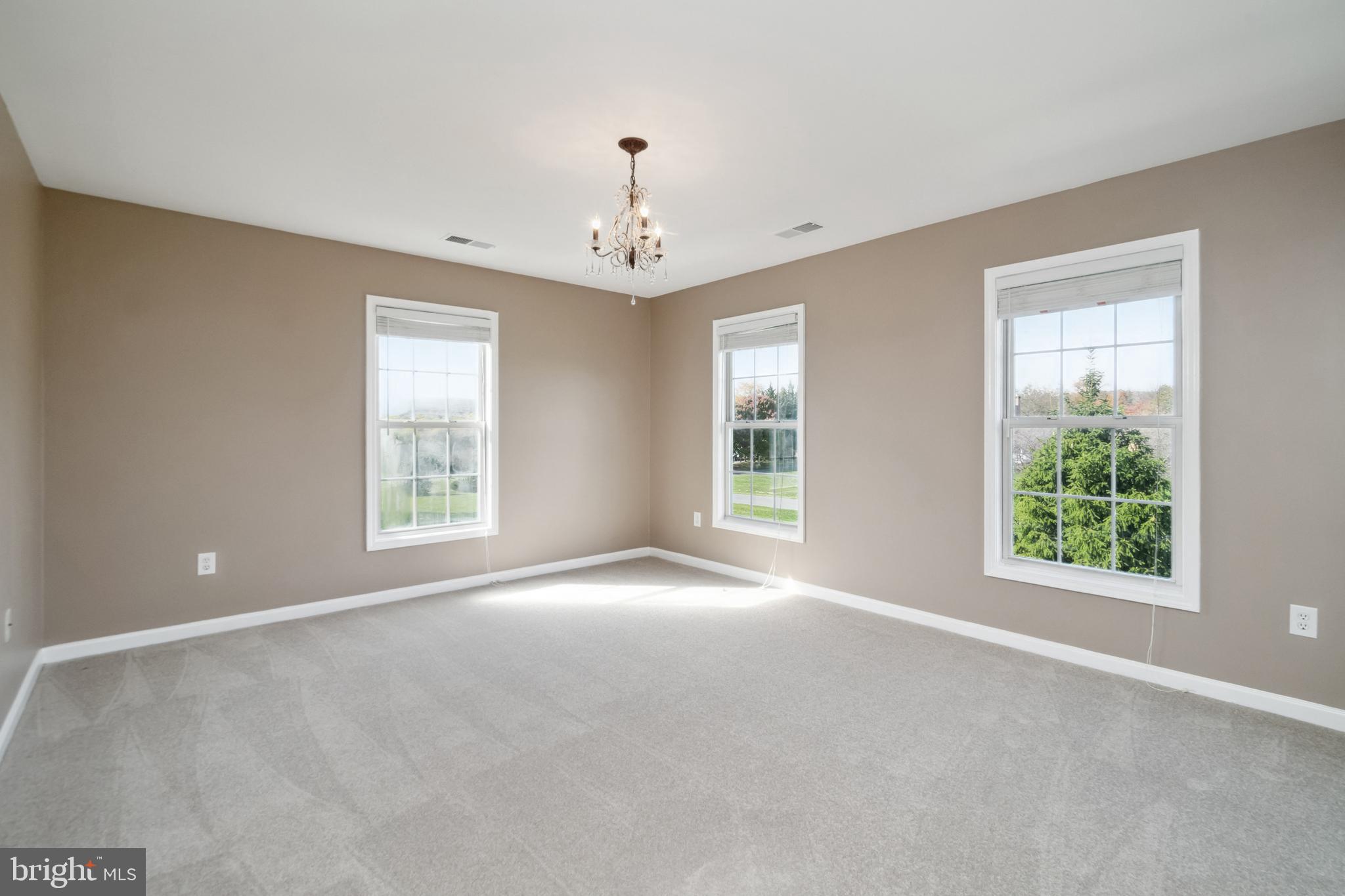 STONEY CREEK FARMS - Residential