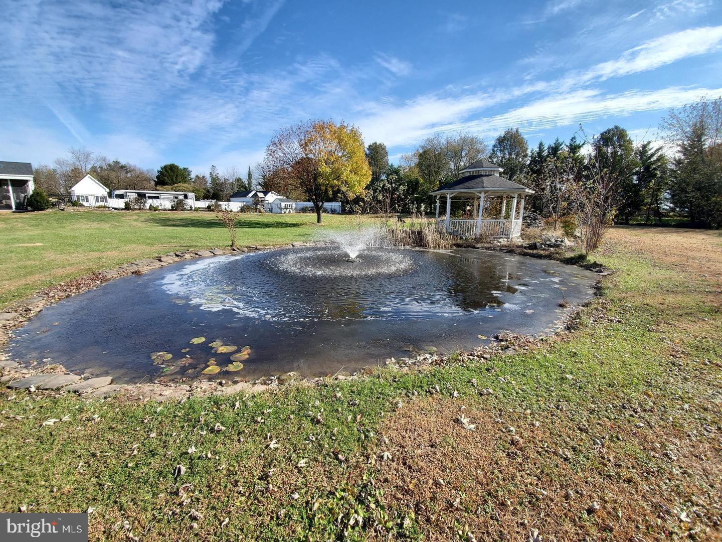 STONEY CREEK FARMS - Residential