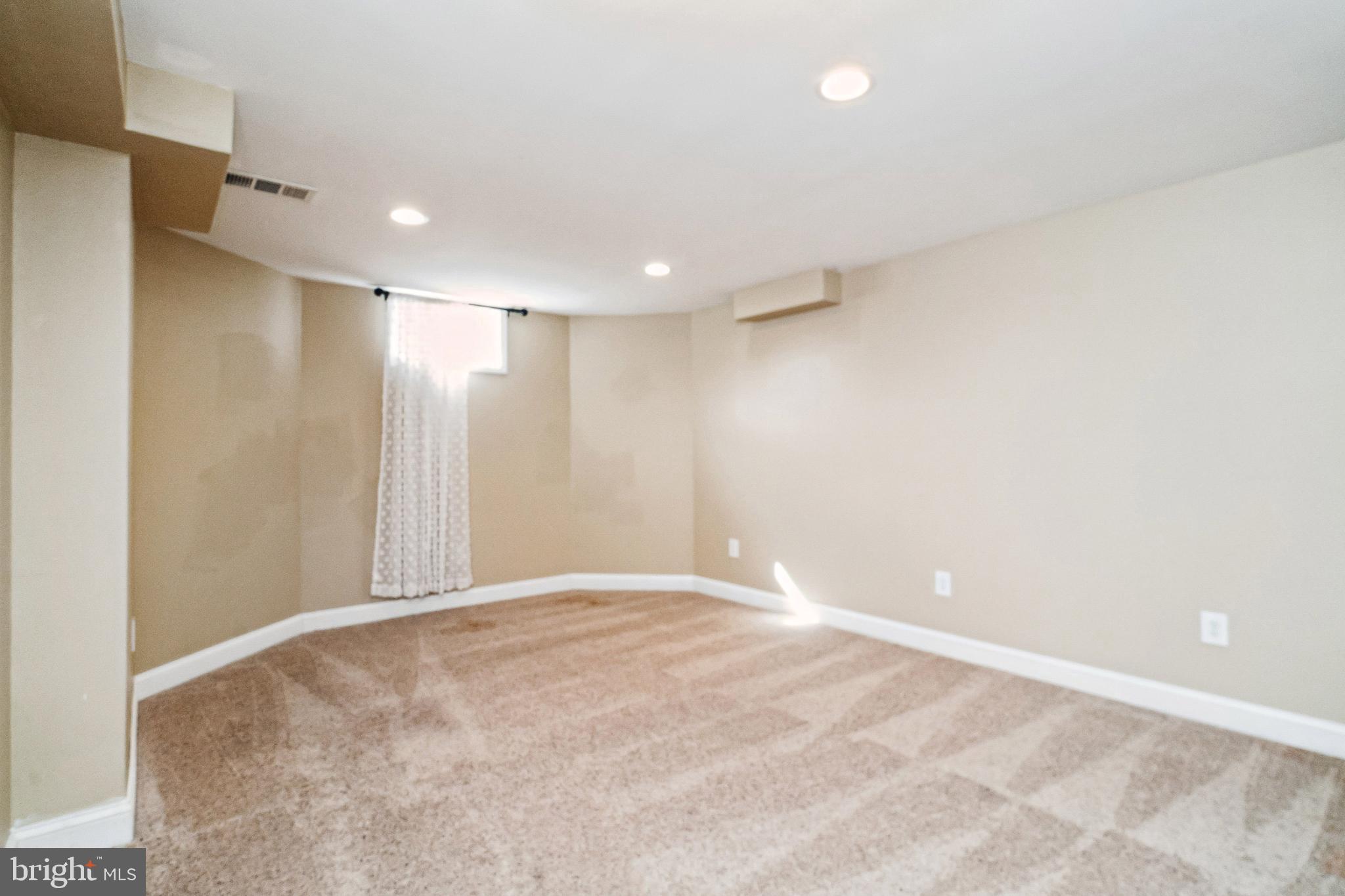 STONEY CREEK FARMS - Residential