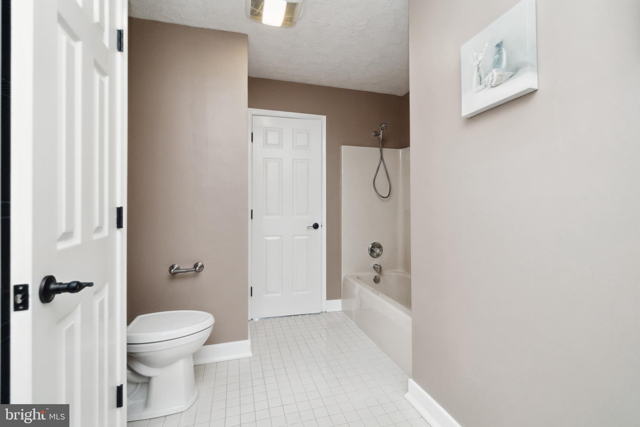 STONEY CREEK FARMS - Residential