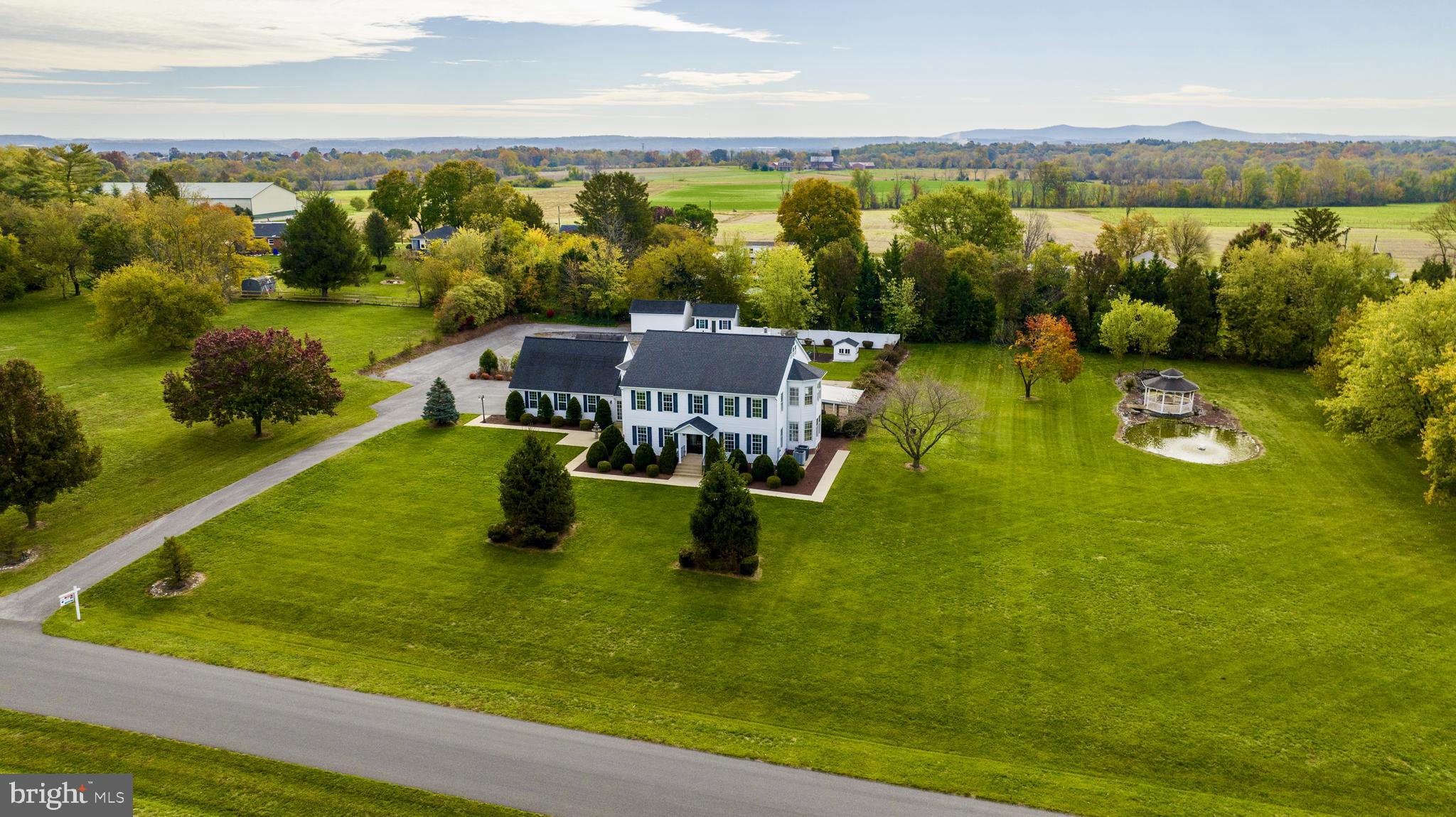 STONEY CREEK FARMS - Residential