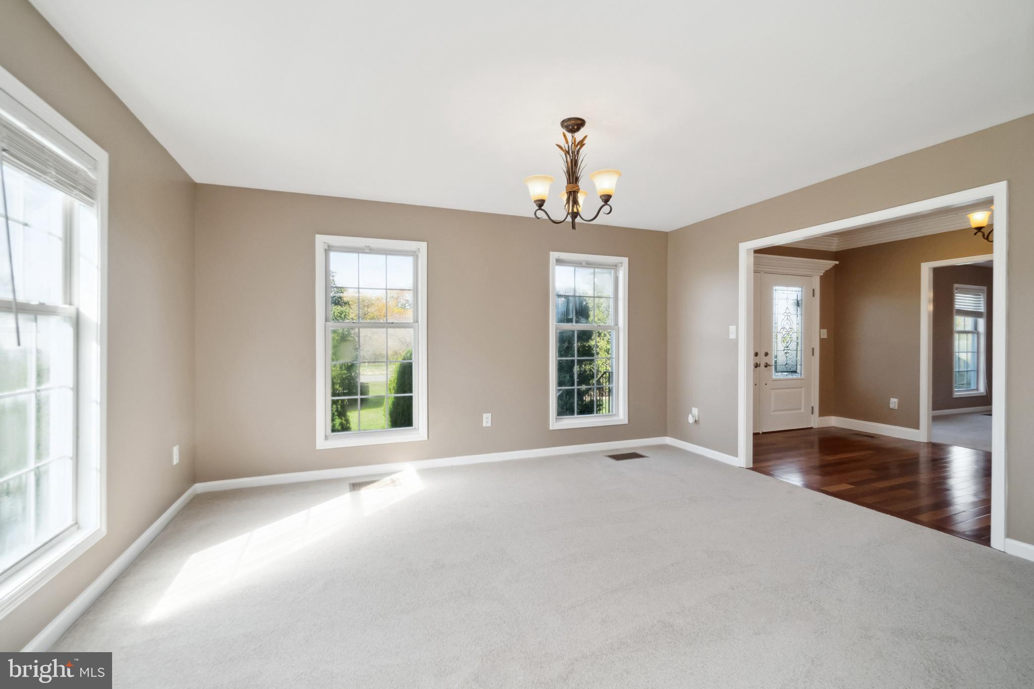 STONEY CREEK FARMS - Residential