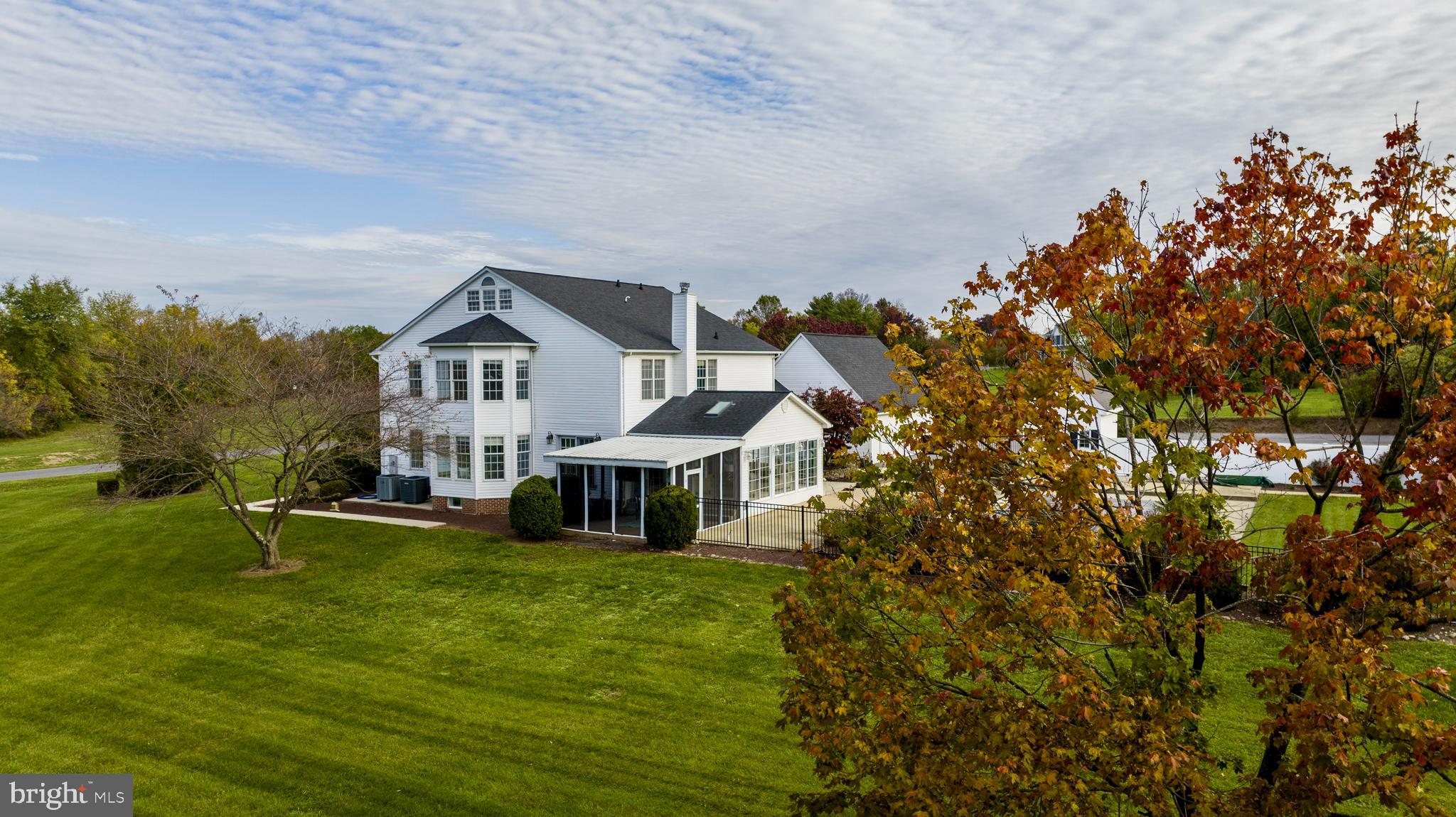 STONEY CREEK FARMS - Residential