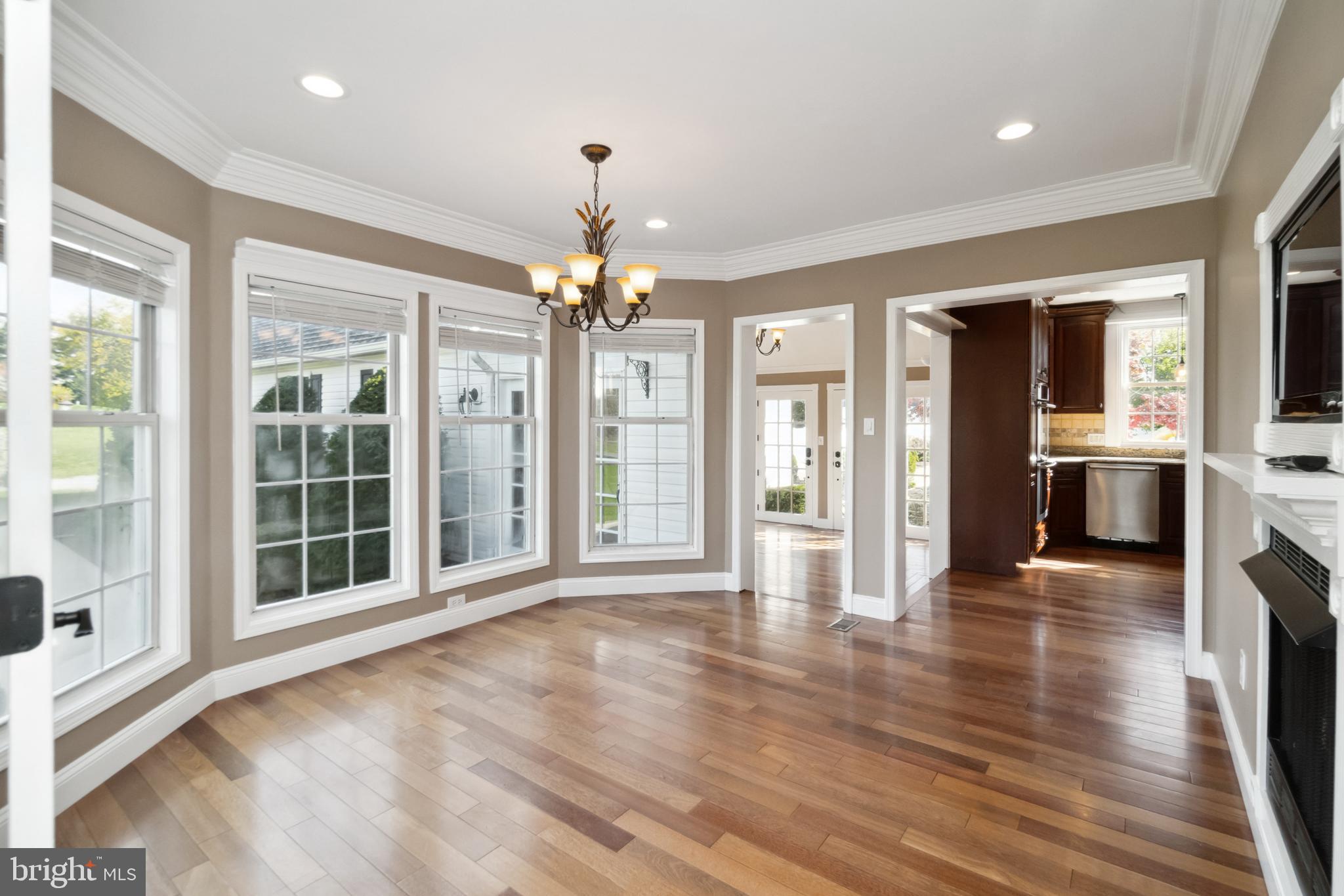 STONEY CREEK FARMS - Residential