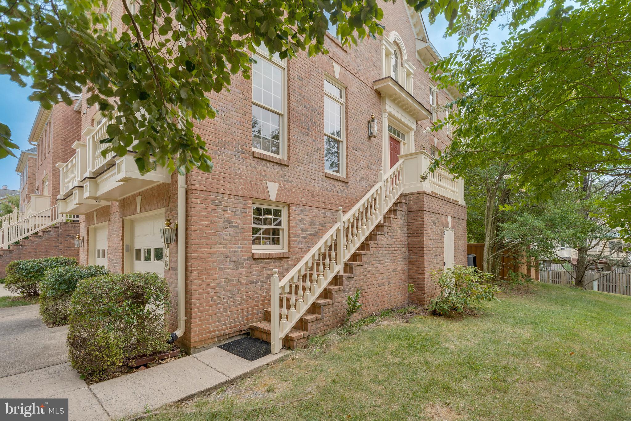 DECOVERLY ADVENTURE - Residential