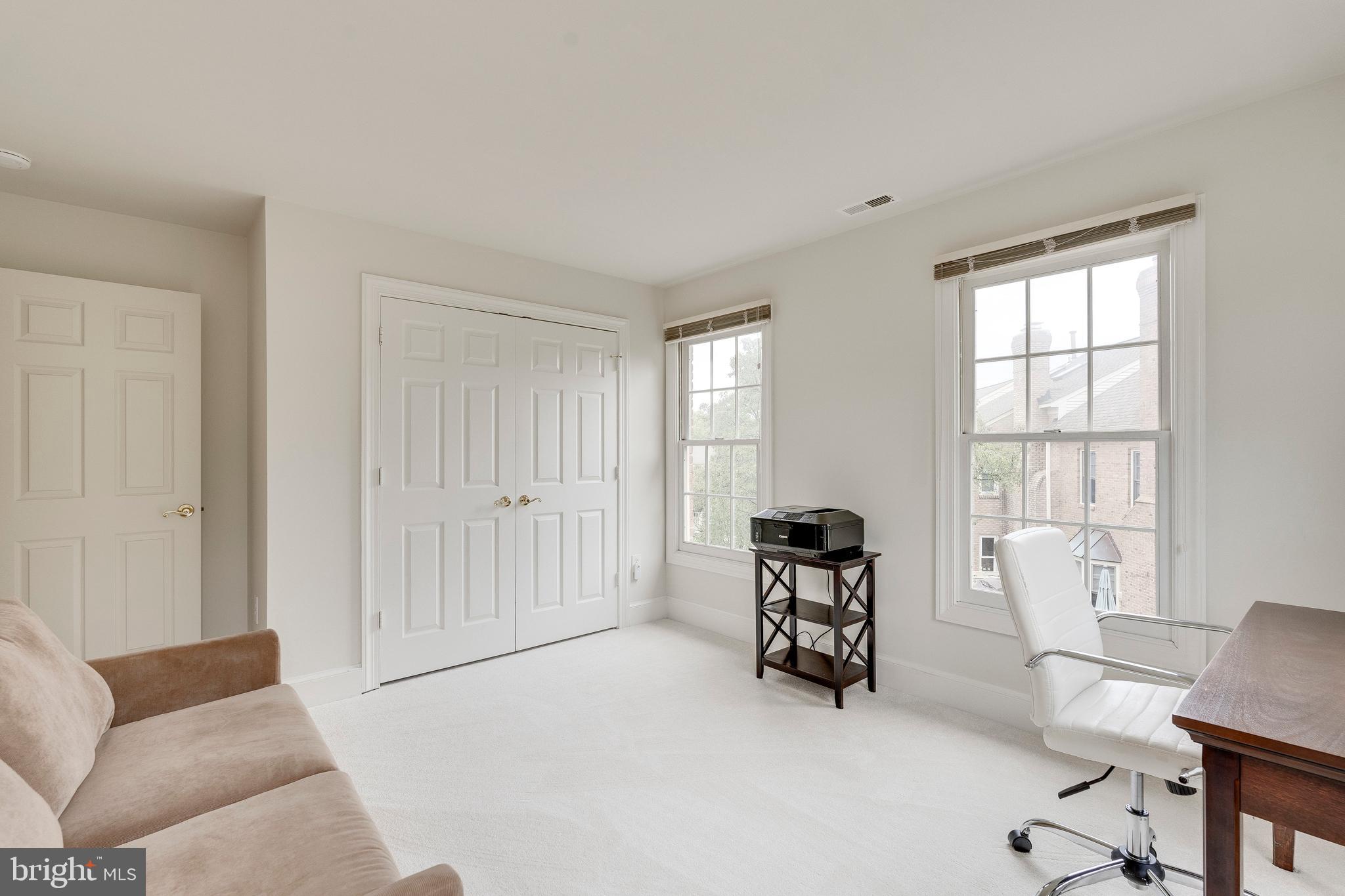 DECOVERLY ADVENTURE - Residential