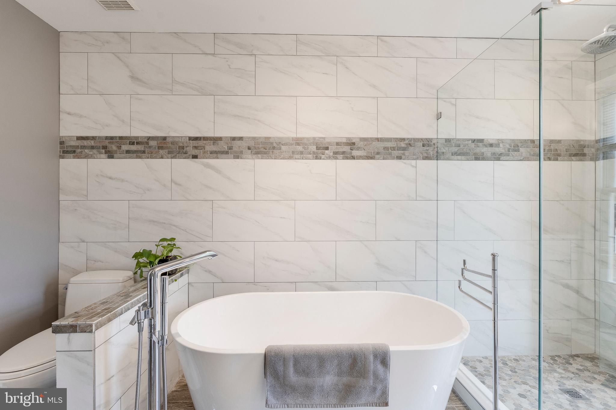 DECOVERLY ADVENTURE - Residential