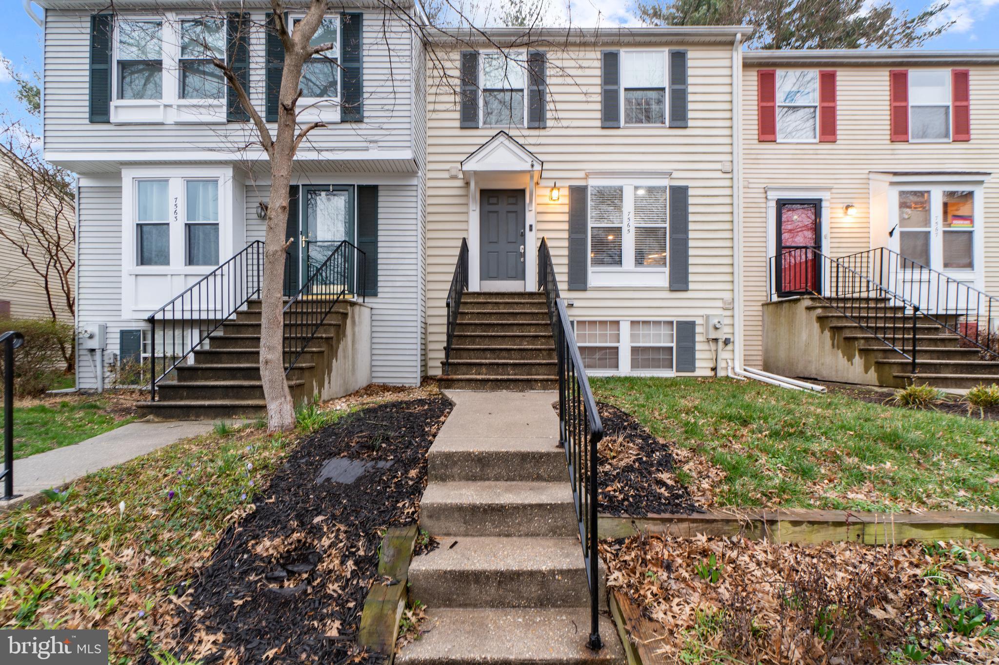 HOWARD HEIGHTS - Residential