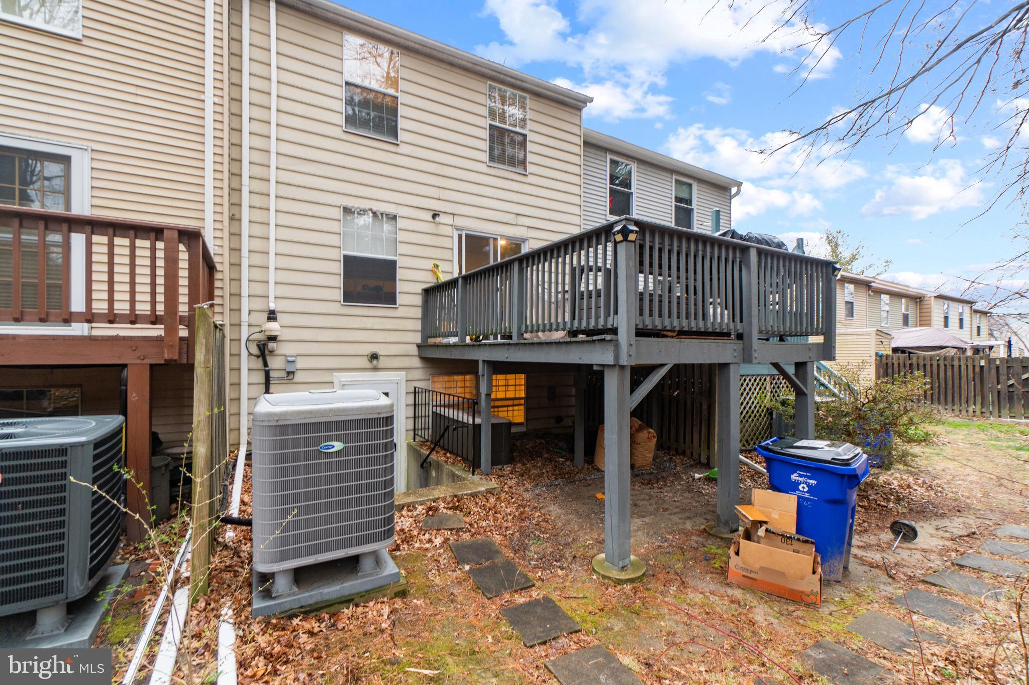 HOWARD HEIGHTS - Residential