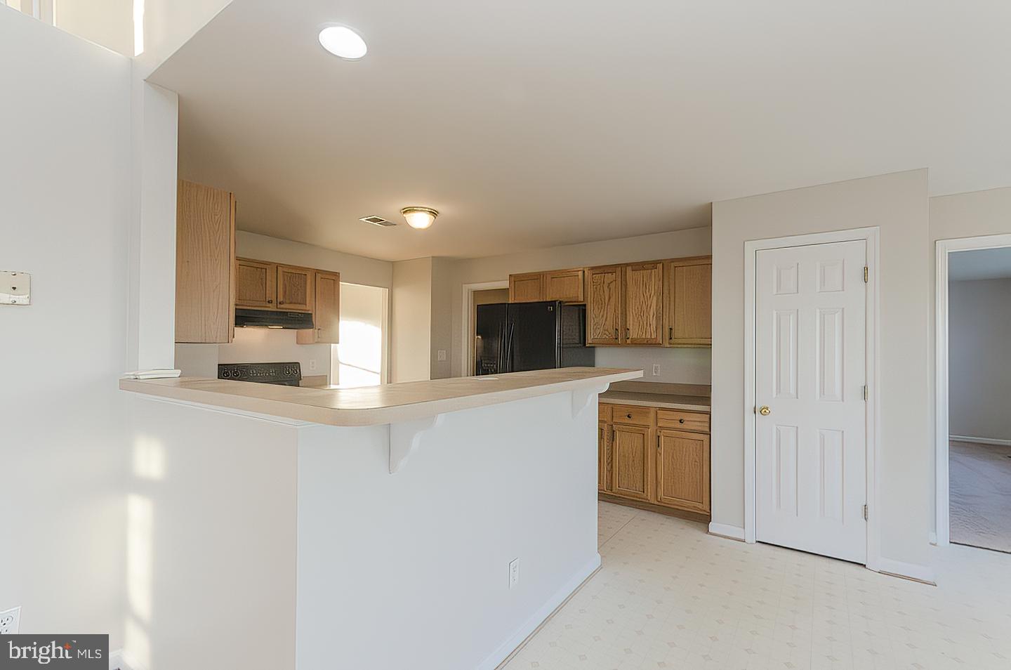 APPLE KNOLLS ESTATES - Residential