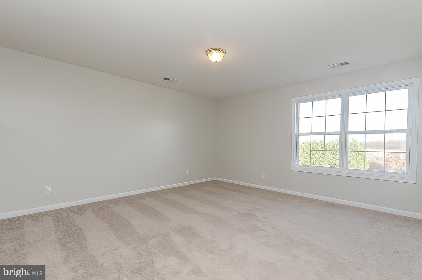 APPLE KNOLLS ESTATES - Residential