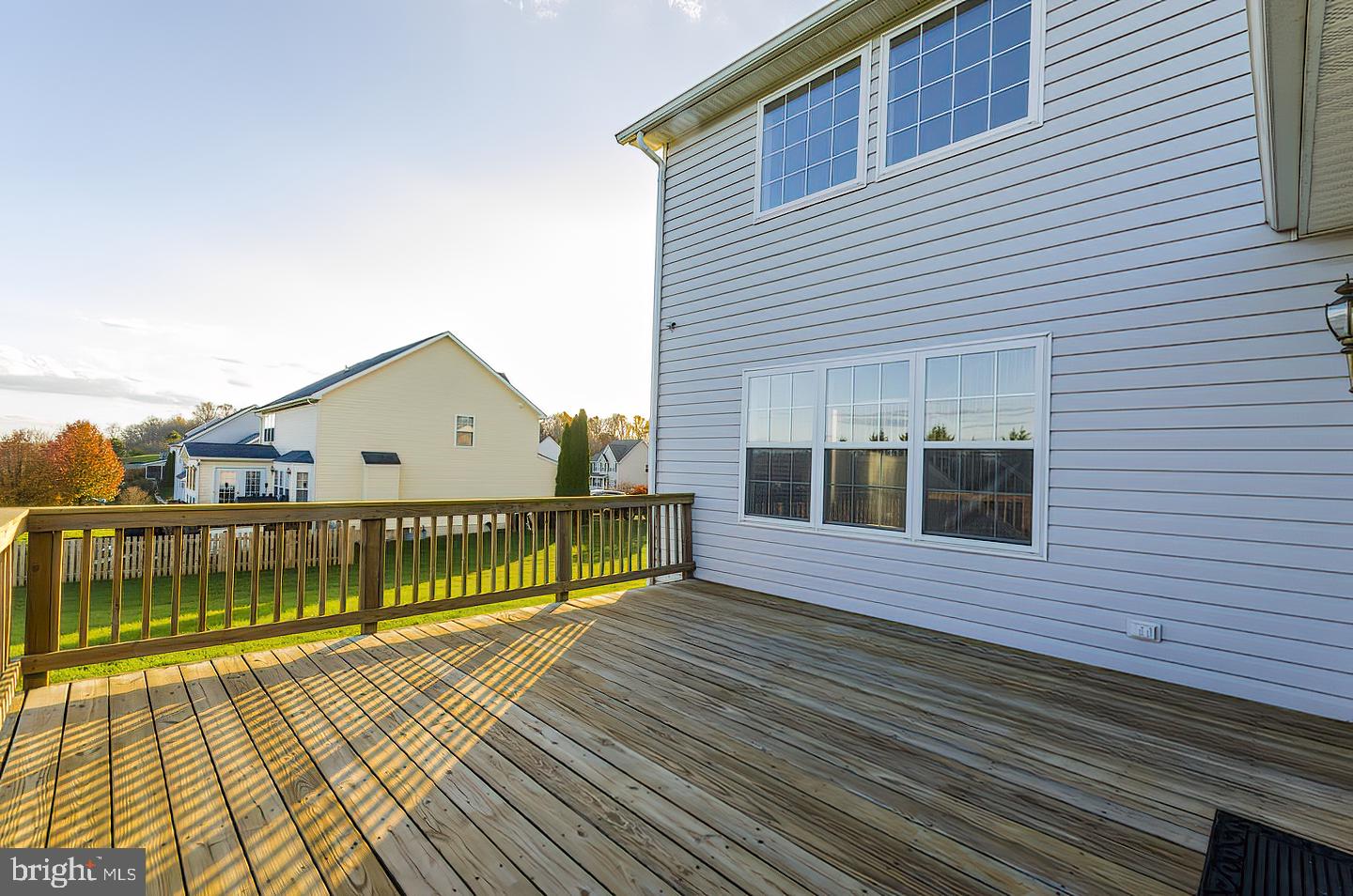 APPLE KNOLLS ESTATES - Residential