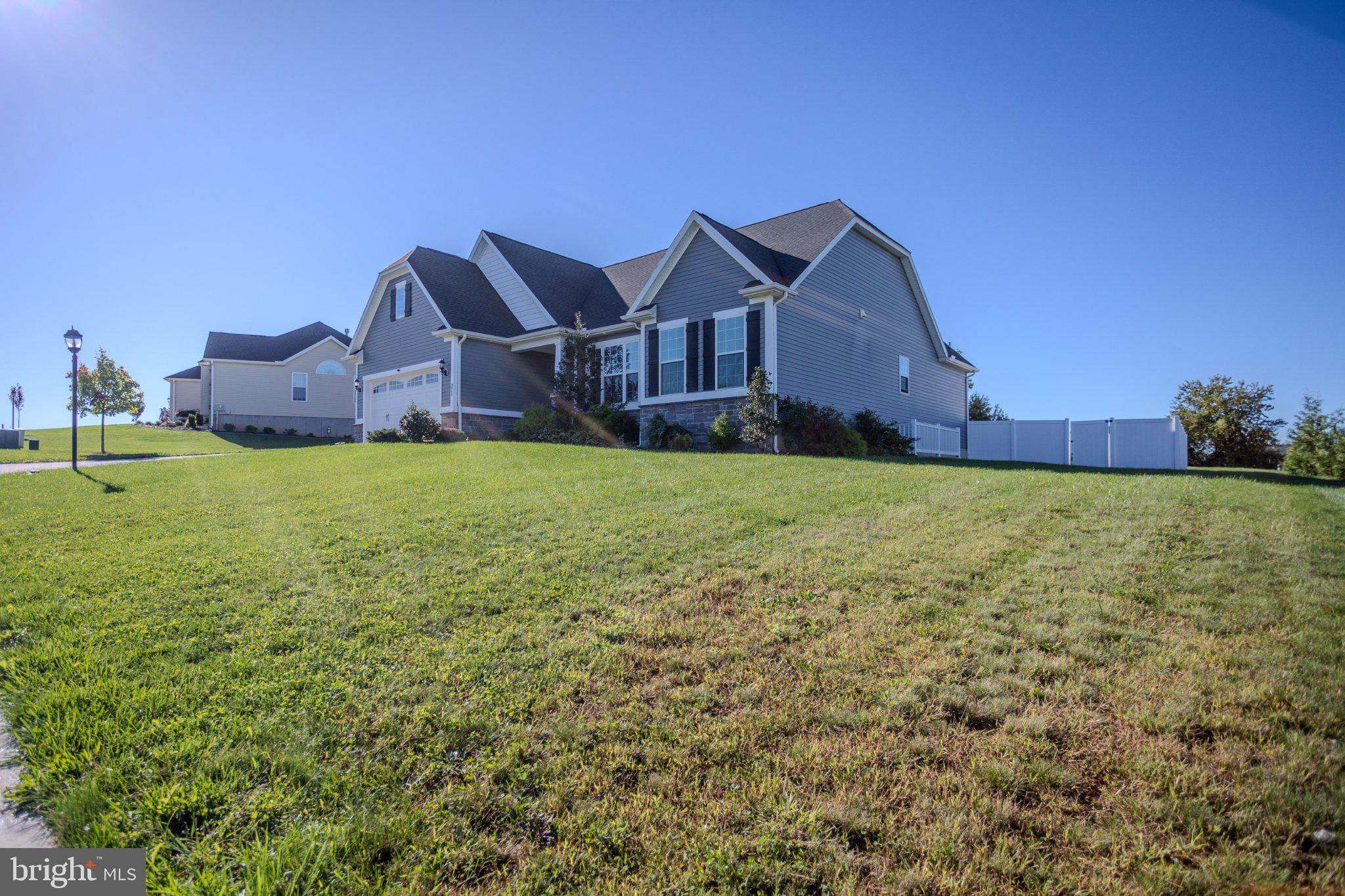 225 RIPPLE DRIVE